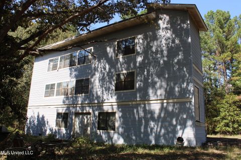 Homes For Sale - 1540 Robert Ford Road<br/> Waterford, MS 38685