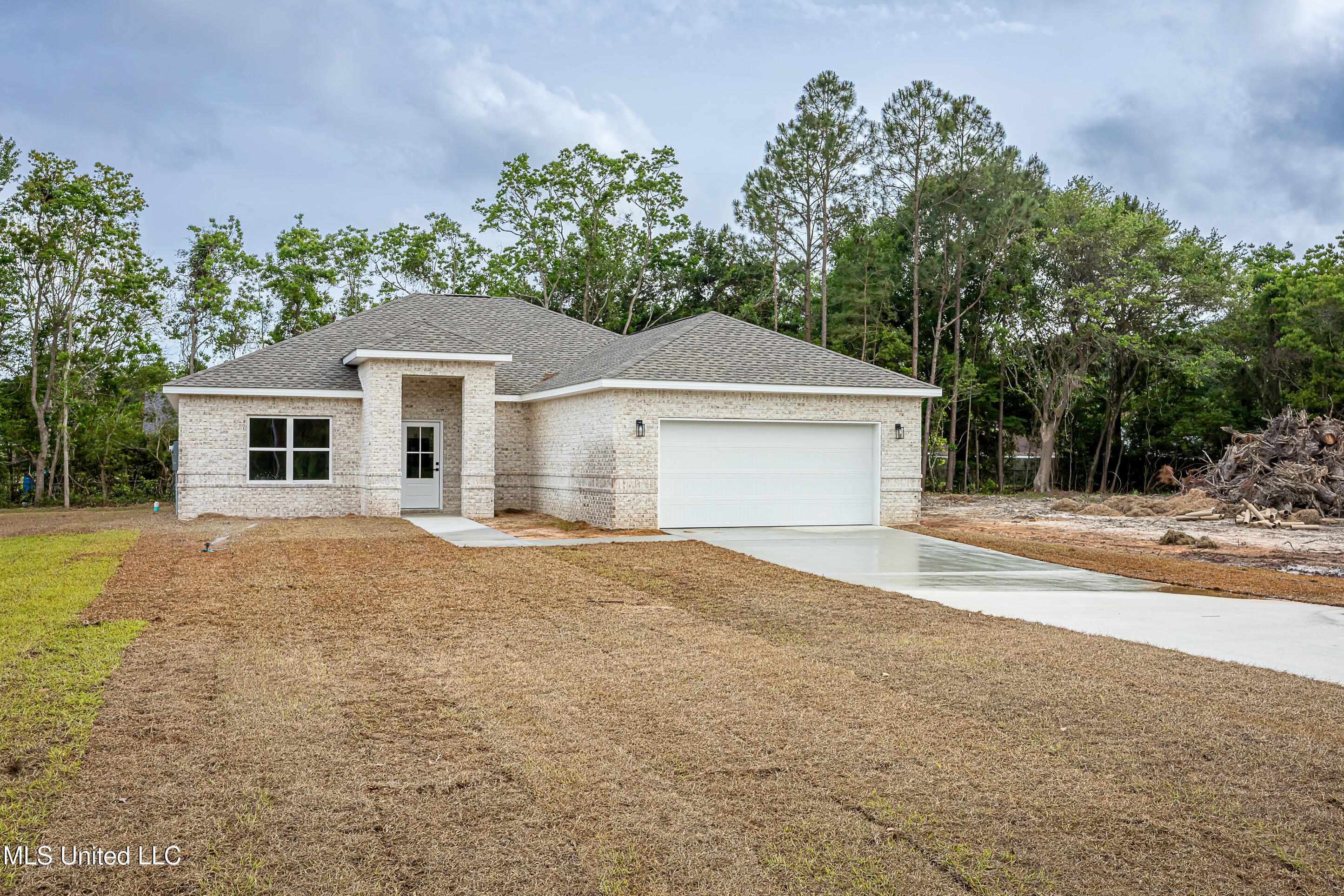 2401 Graveline Road, Gautier, Mississippi image 43