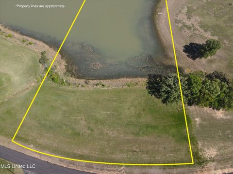 Vacant Land For Sale - 8 Como Trace Drive<br/> Tate County, Senatobia, MS 38668