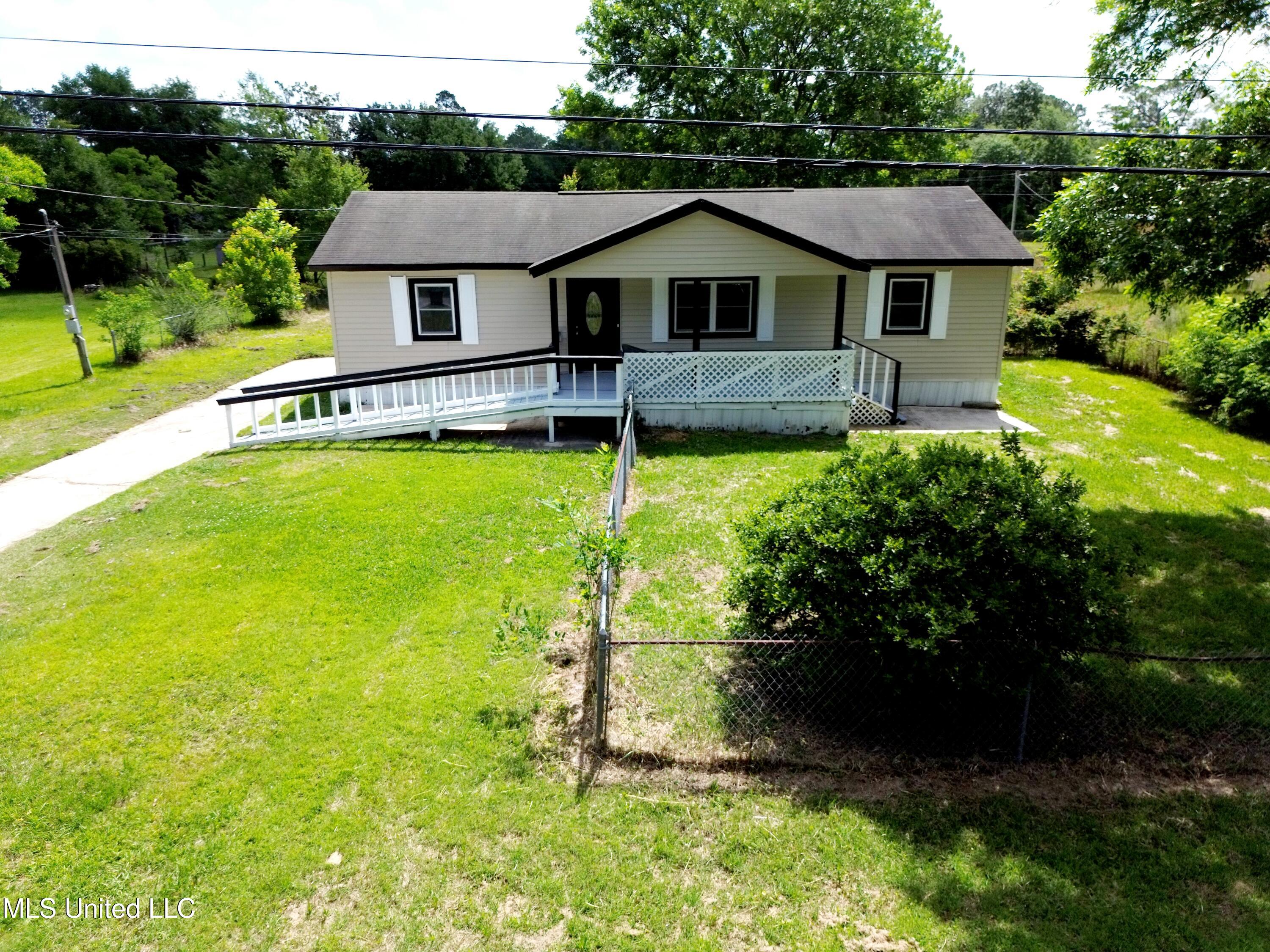 9108 Moser Avenue, Vancleave, Mississippi image 2