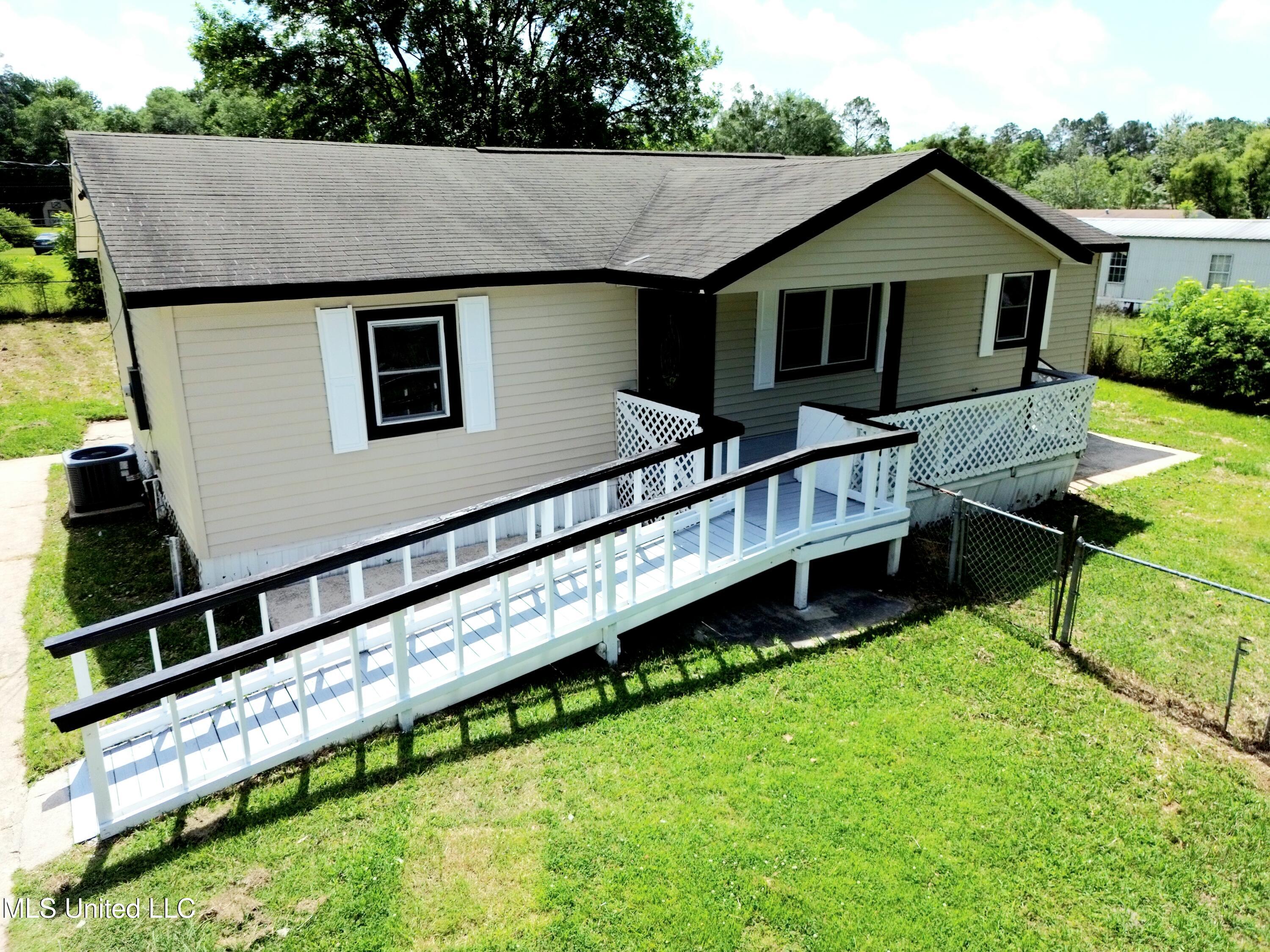 9108 Moser Avenue, Vancleave, Mississippi image 1