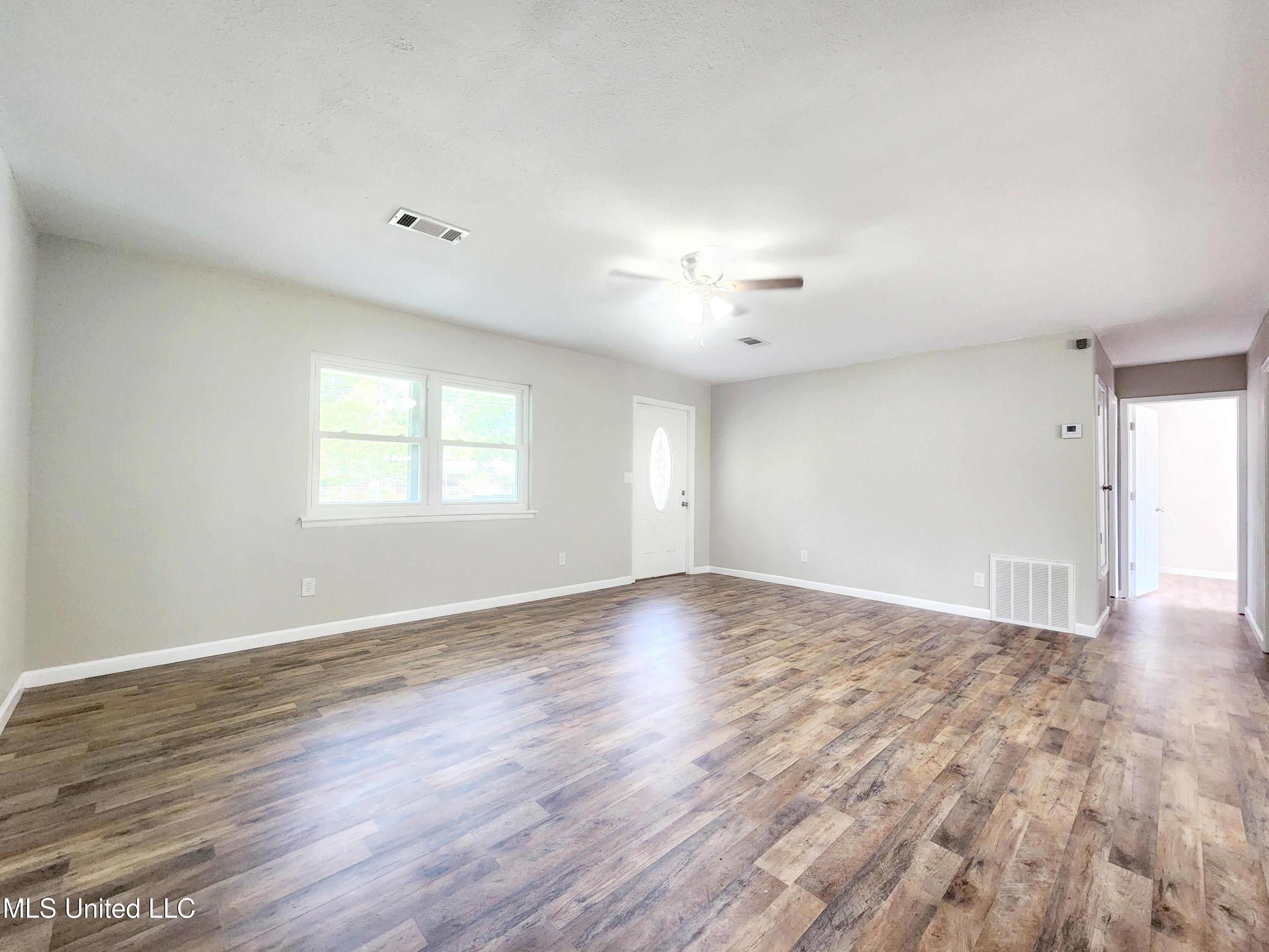 9108 Moser Avenue, Vancleave, Mississippi image 7