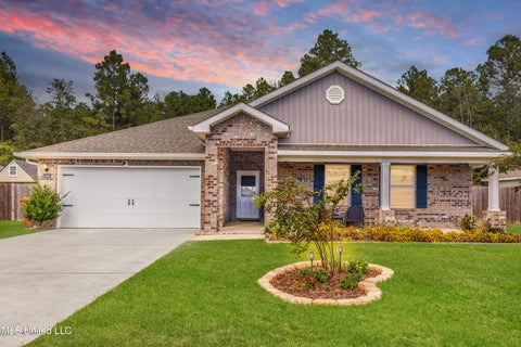 Homes For Sale - 10440 Willow Leaf Drive<br/> Harrison County, Gulfport, MS 39503