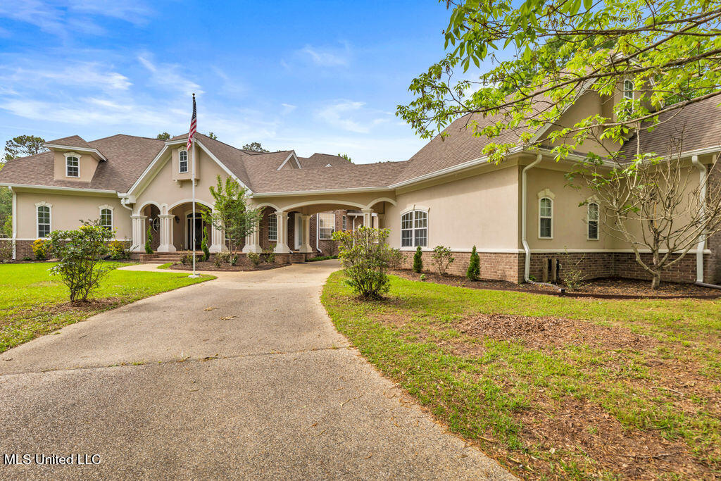 17000 River Place Place, Vancleave, Mississippi image 2