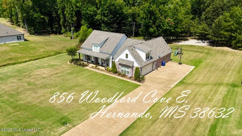 Homes For Sale - 856 E Woodford Cove<br/> Desoto County, Hernando, MS 38632
