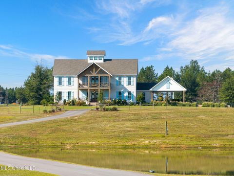 Homes For Sale - 500 Epley Road<br/> Lamar County, Hattiesburg, MS 39402