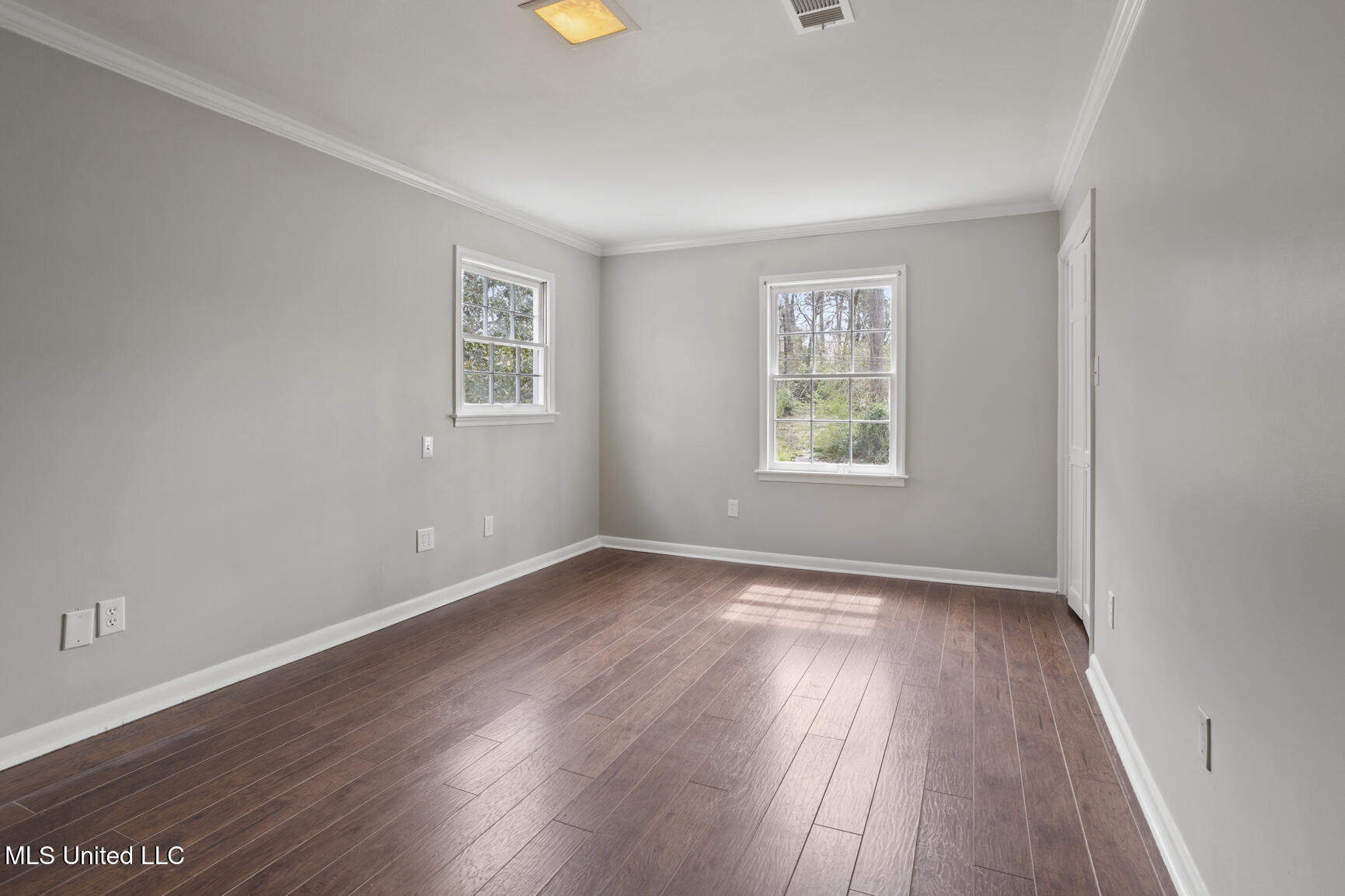 2040 Brecon Drive, Jackson, Mississippi image 20