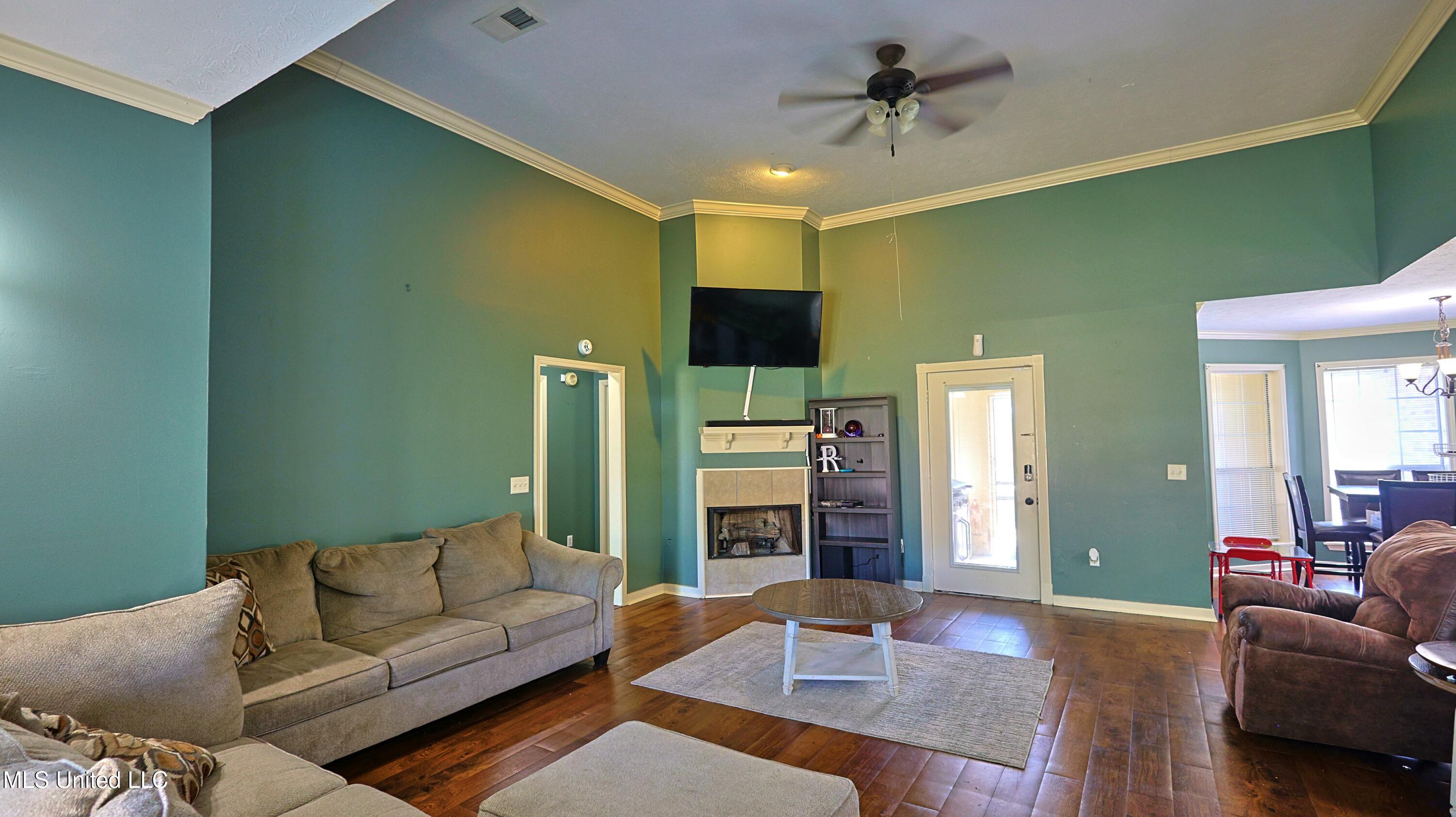 937 W Lake Dockery Drive, Byram, Mississippi image 7