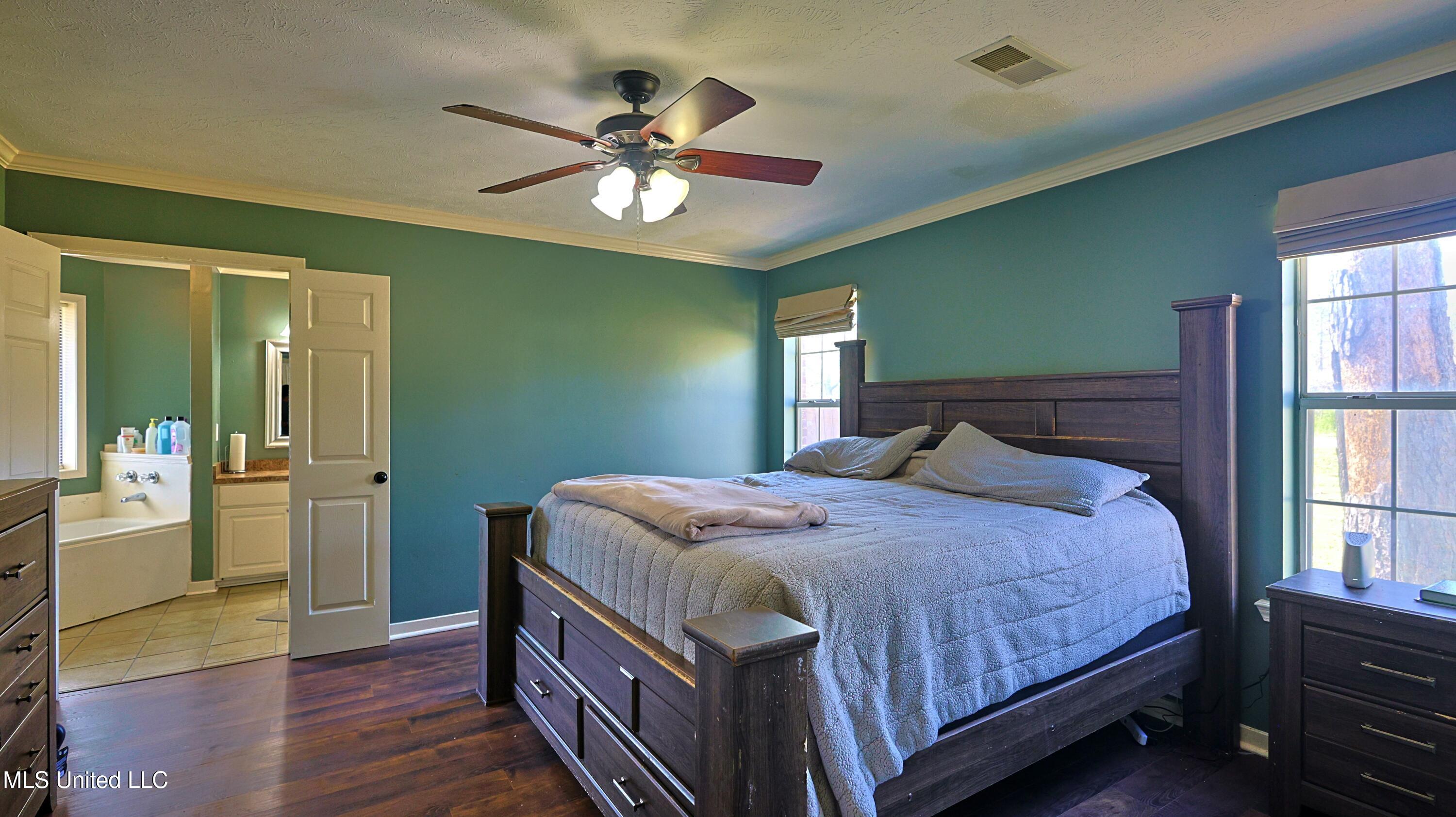 937 W Lake Dockery Drive, Byram, Mississippi image 12