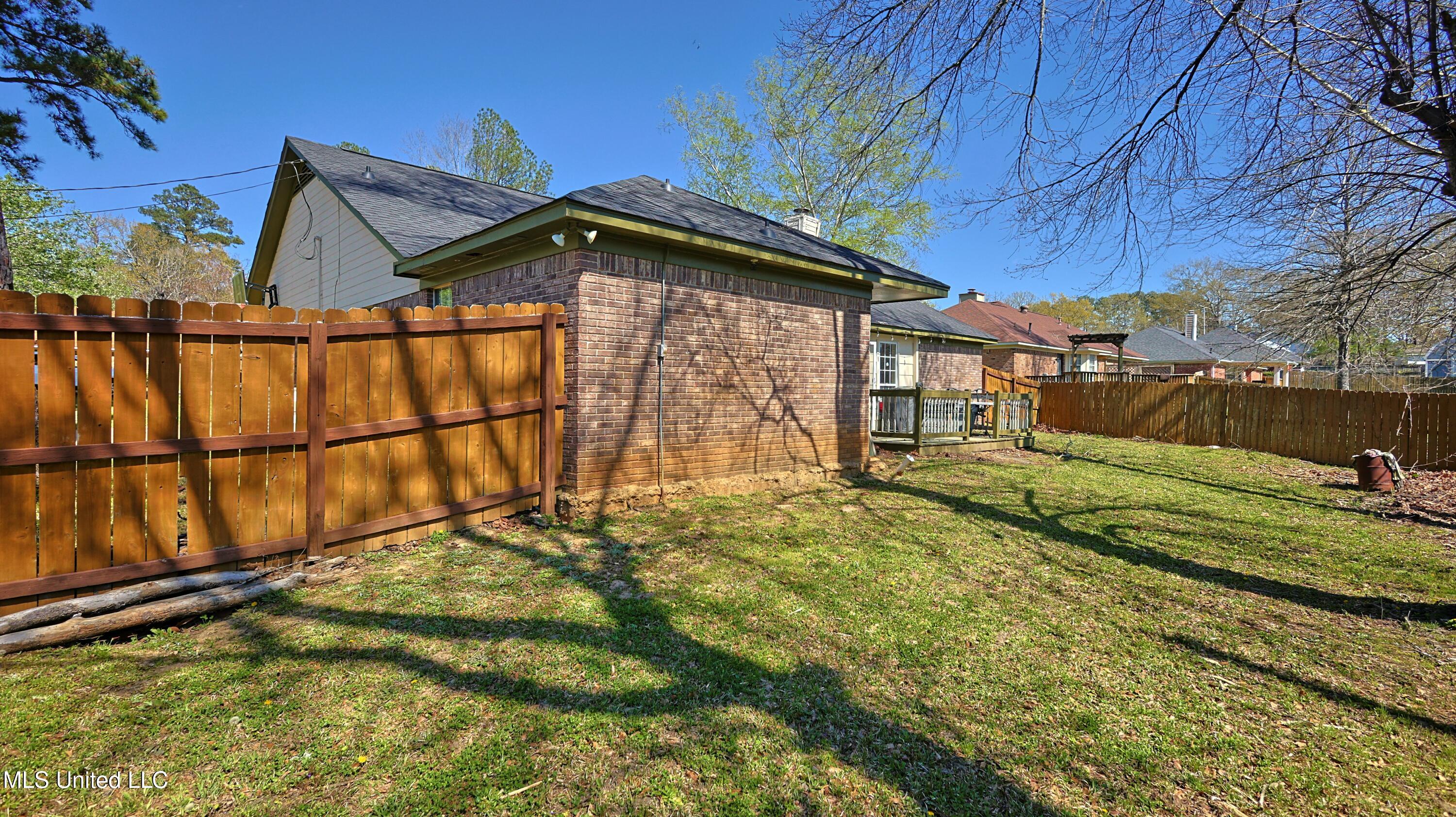 937 W Lake Dockery Drive, Byram, Mississippi image 22