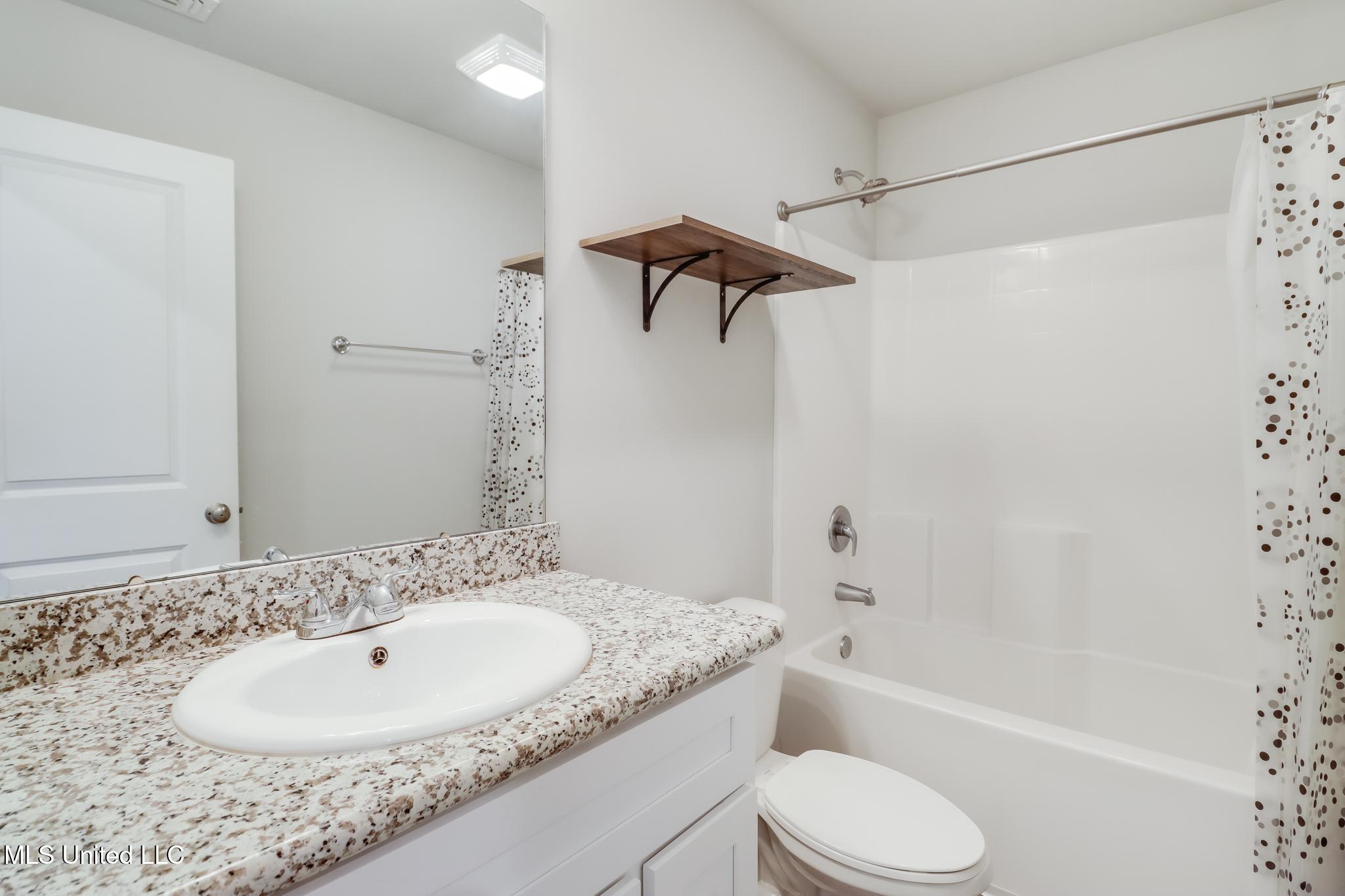 13269 Turtle Creek Parkway, Gulfport, Mississippi image 21