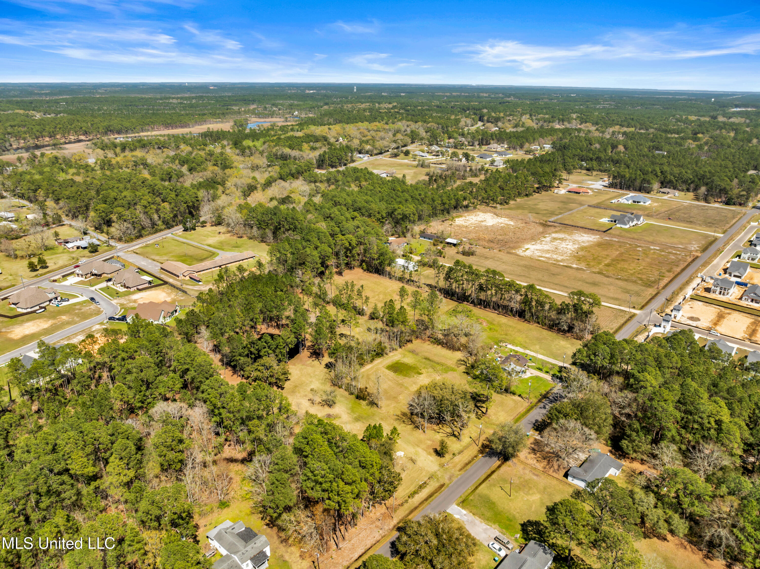 8612 Old Ccc Camp Road, Ocean Springs, Mississippi image 6