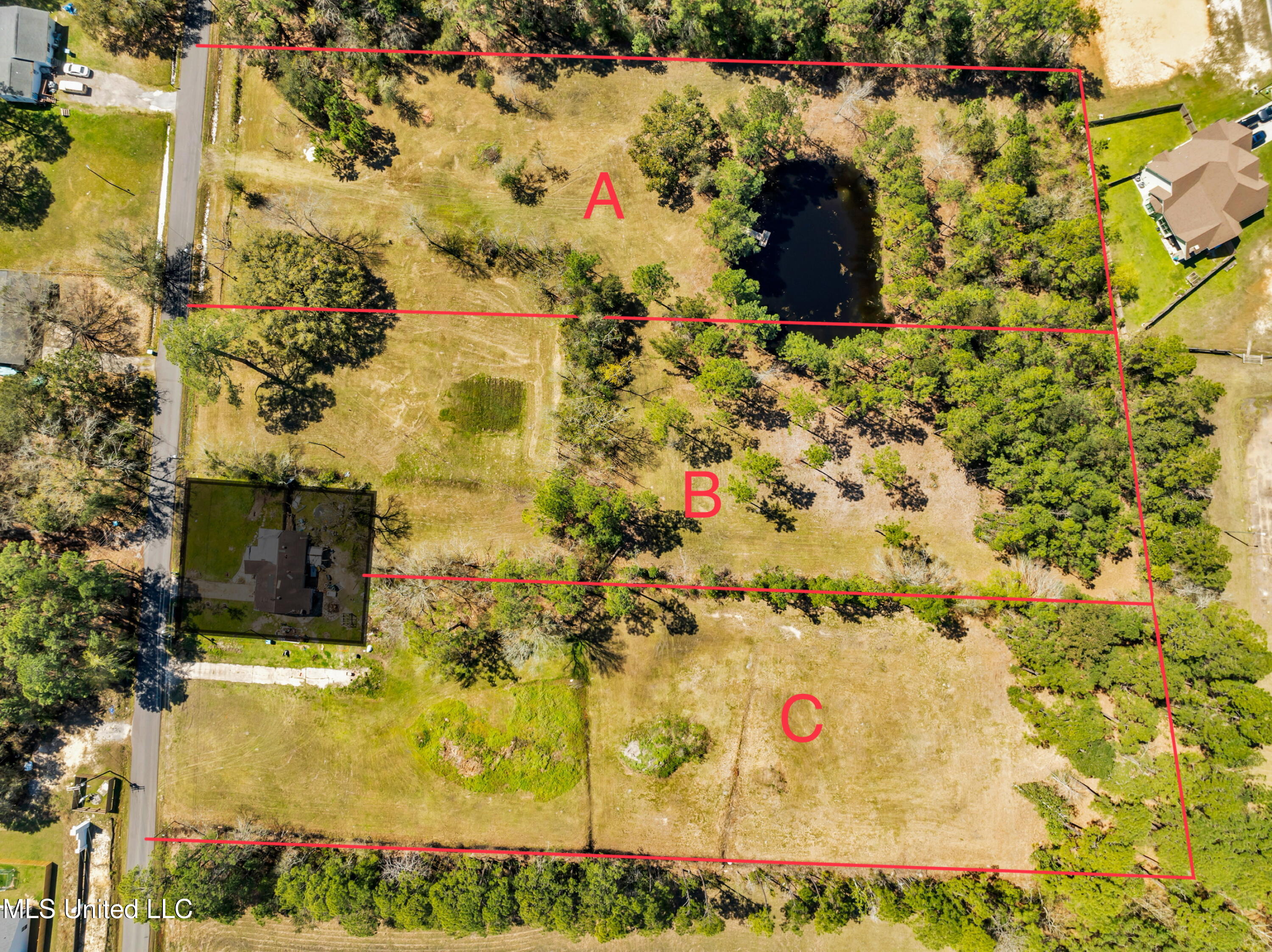 8612 Old Ccc Camp Road, Ocean Springs, Mississippi image 5