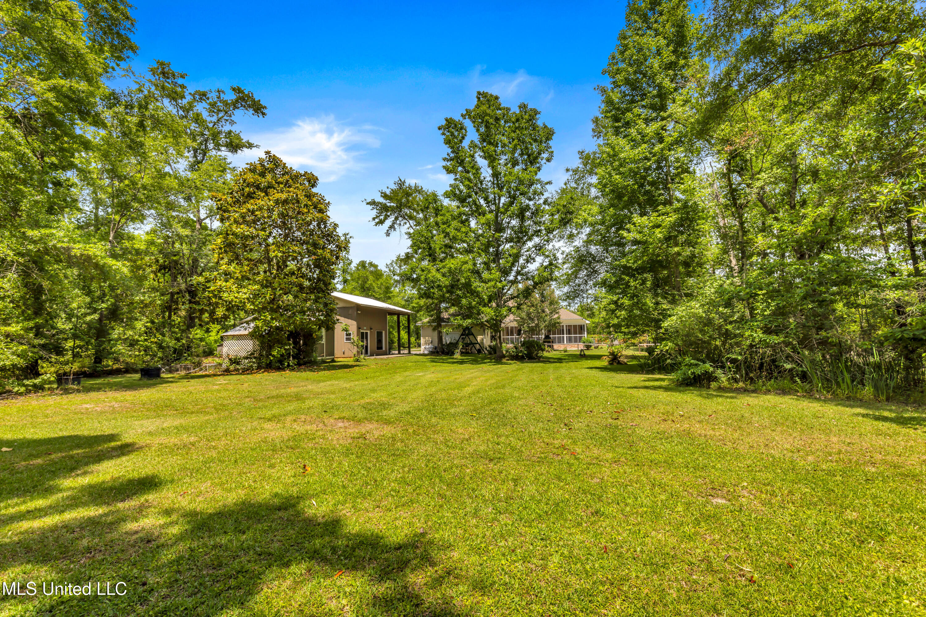 1199 Irvin Favre Road, Pass Christian, Mississippi image 41