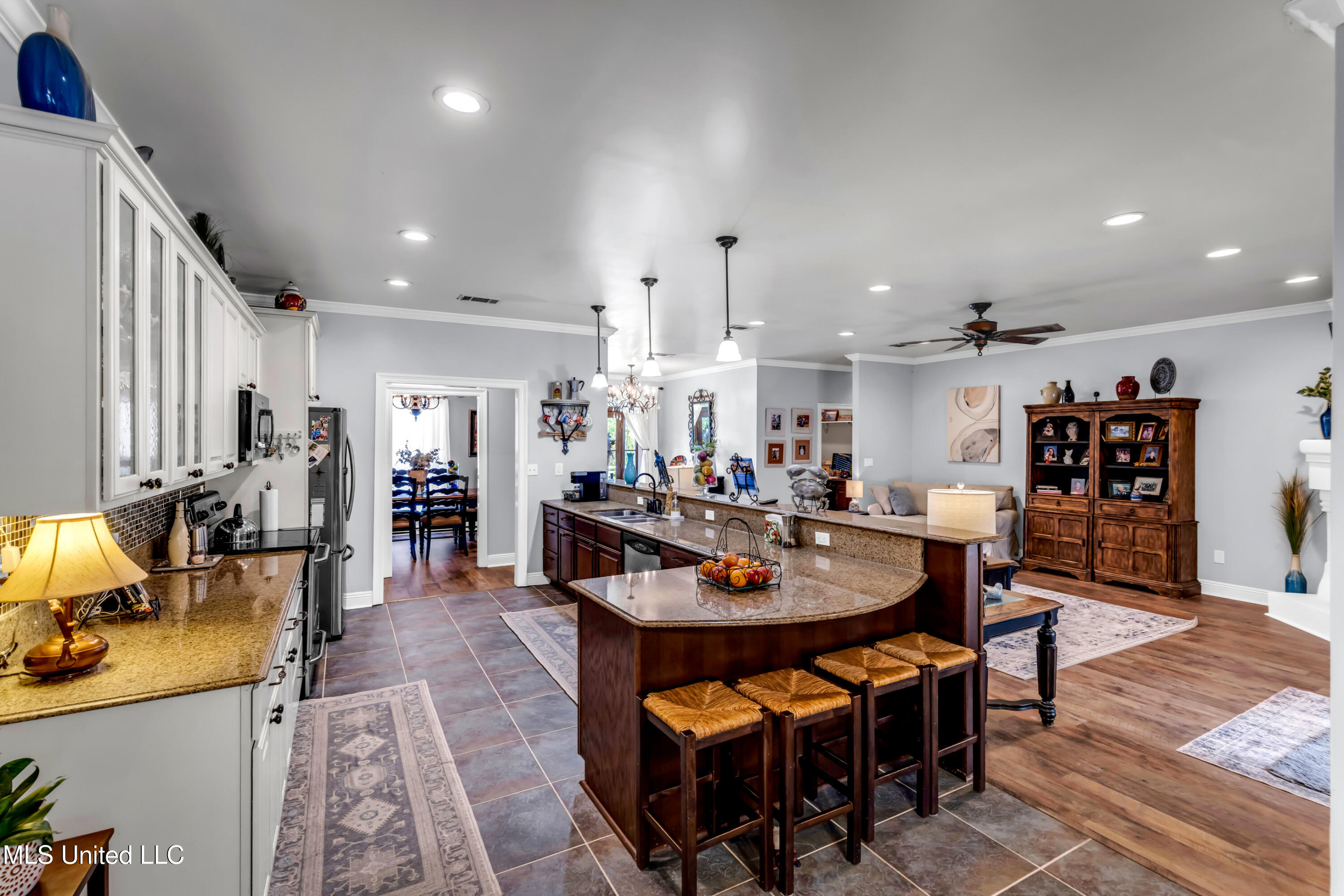 1199 Irvin Favre Road, Pass Christian, Mississippi image 13
