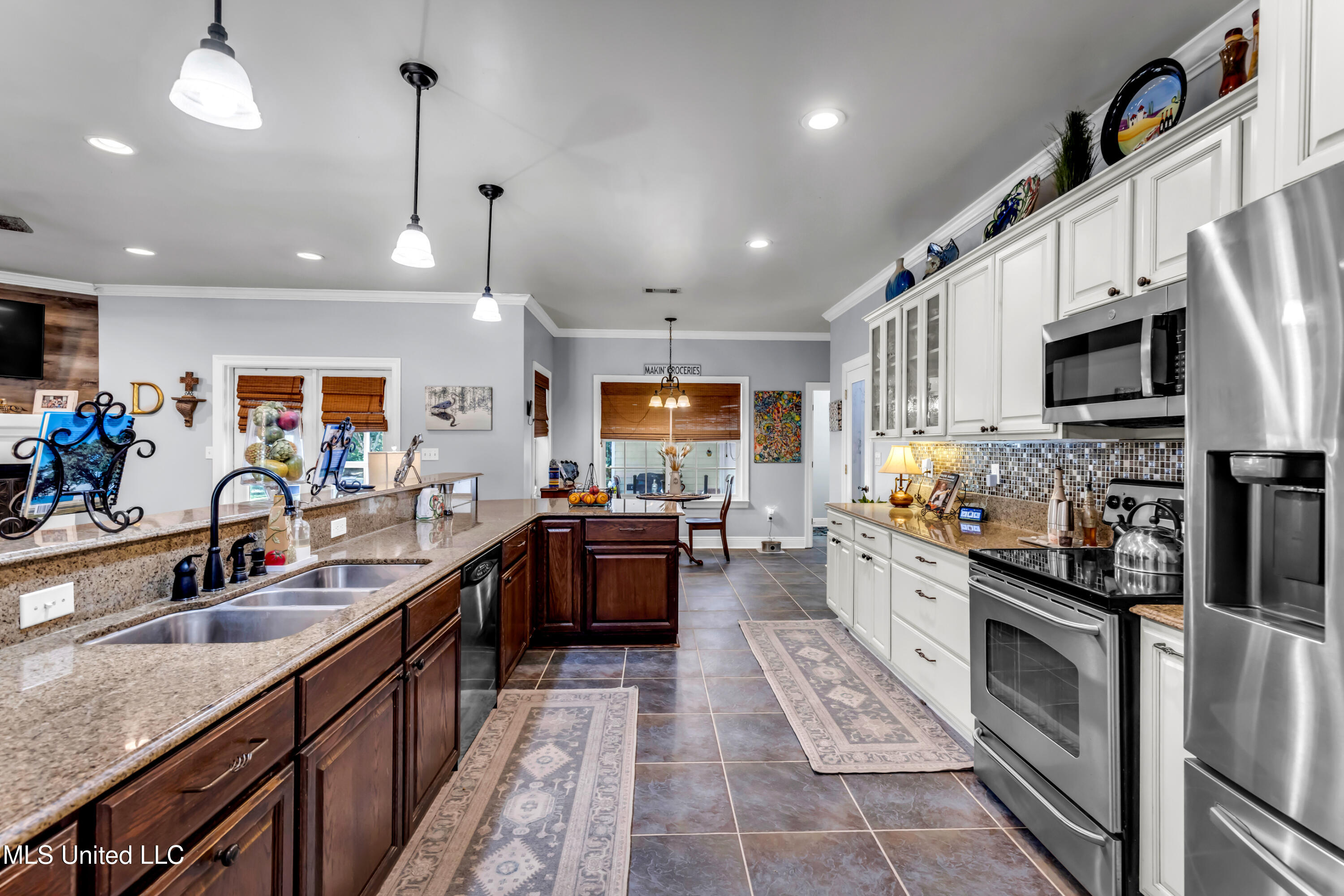 1199 Irvin Favre Road, Pass Christian, Mississippi image 15