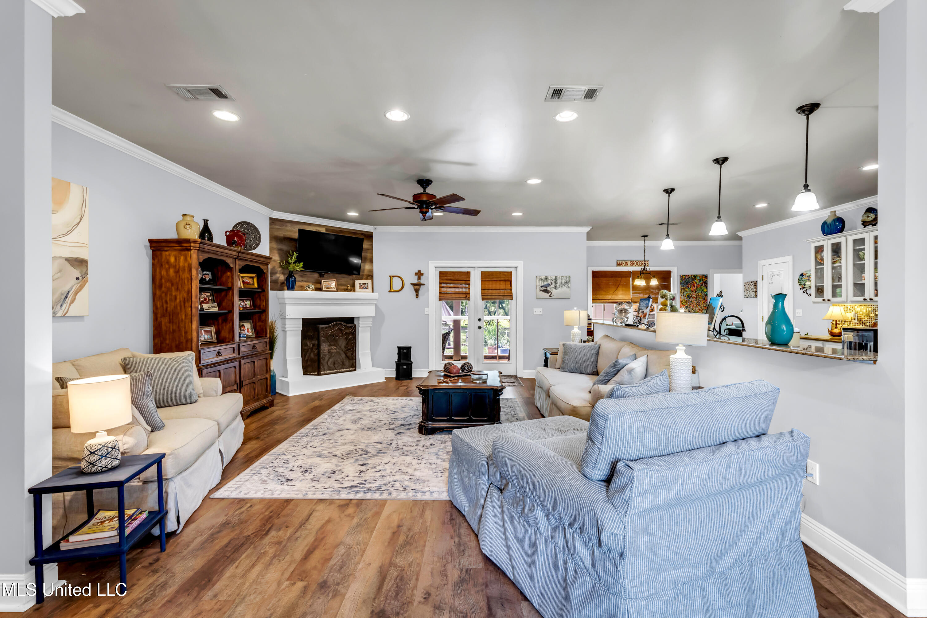 1199 Irvin Favre Road, Pass Christian, Mississippi image 8