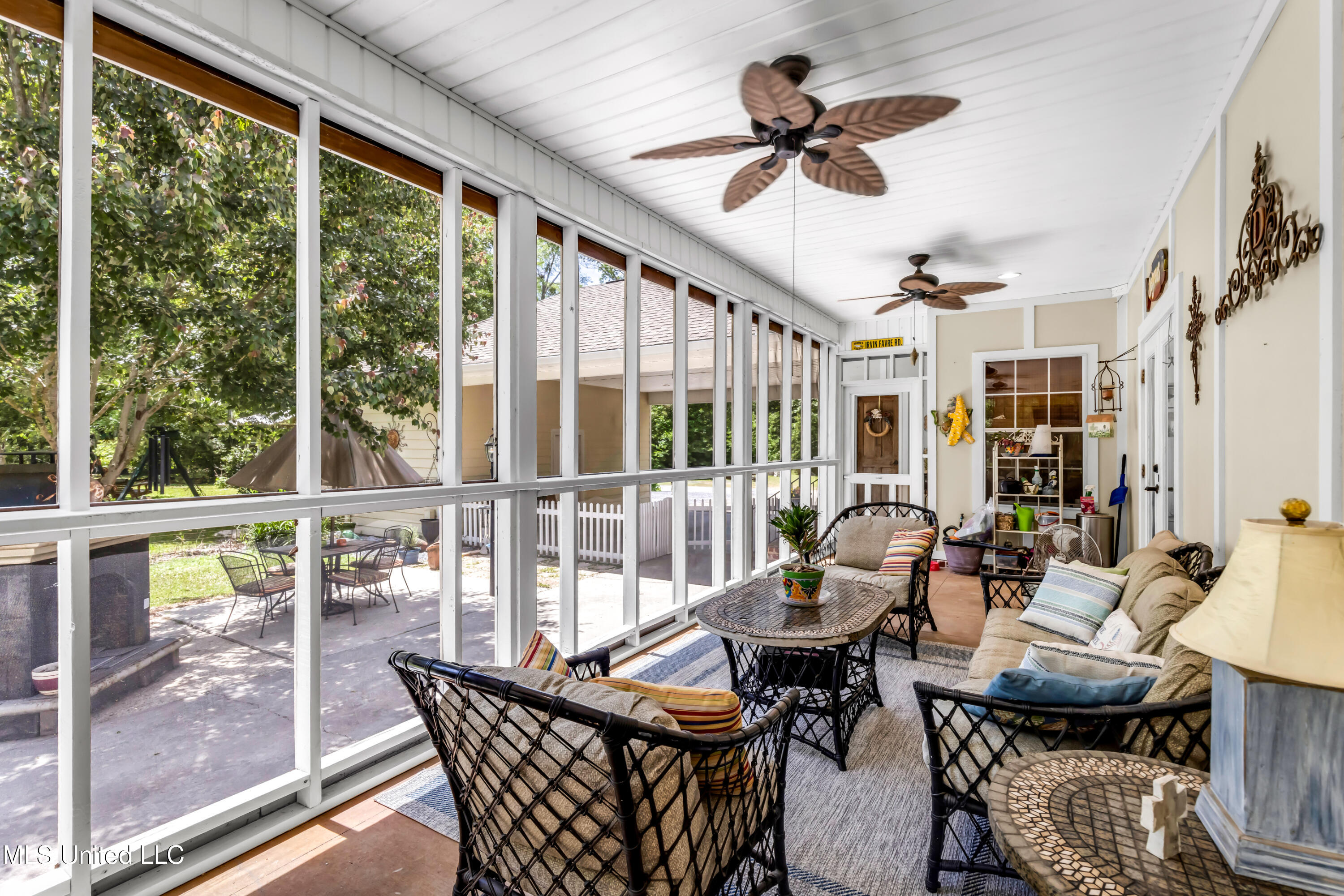 1199 Irvin Favre Road, Pass Christian, Mississippi image 32