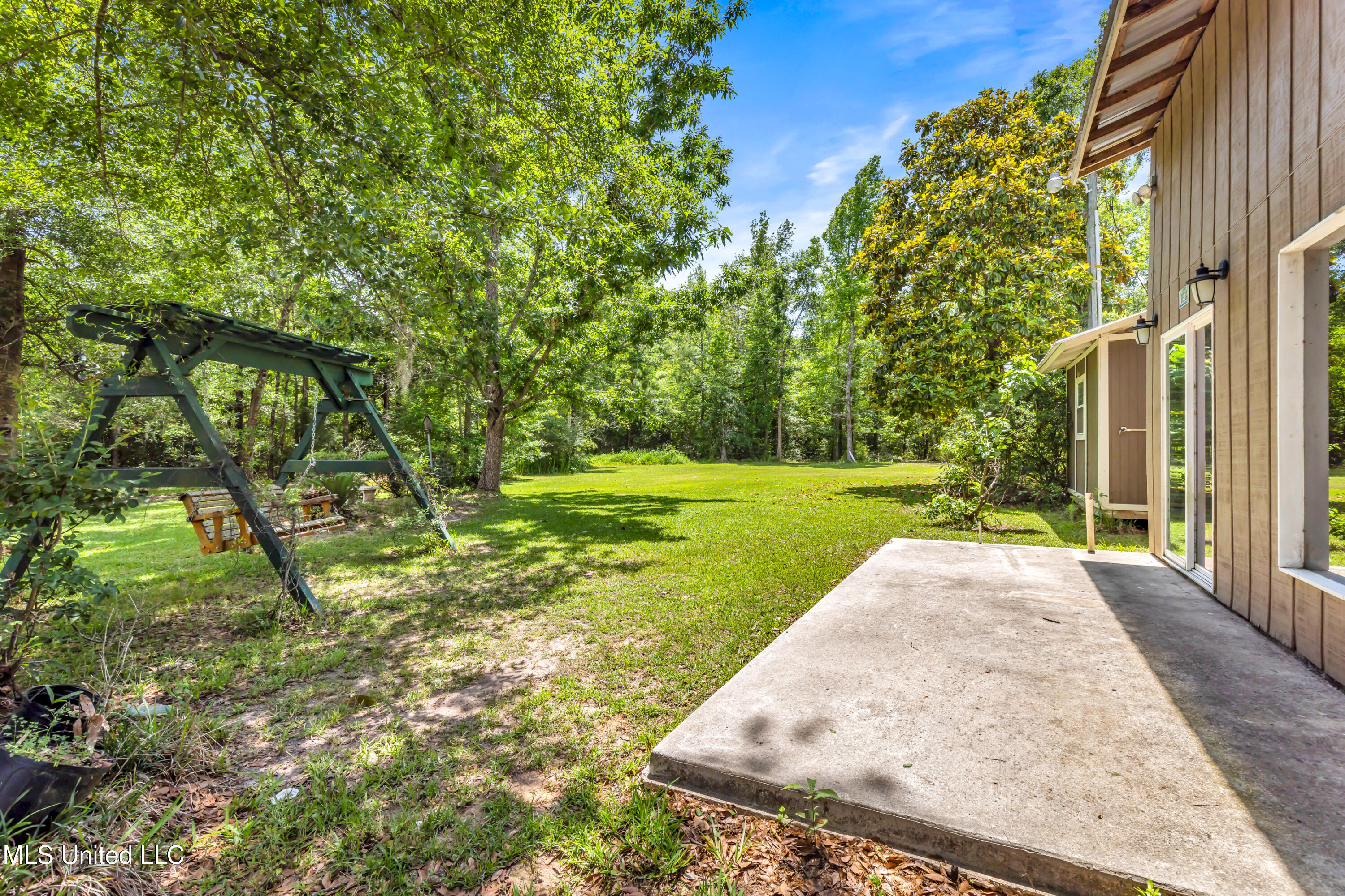 1199 Irvin Favre Road, Pass Christian, Mississippi image 38