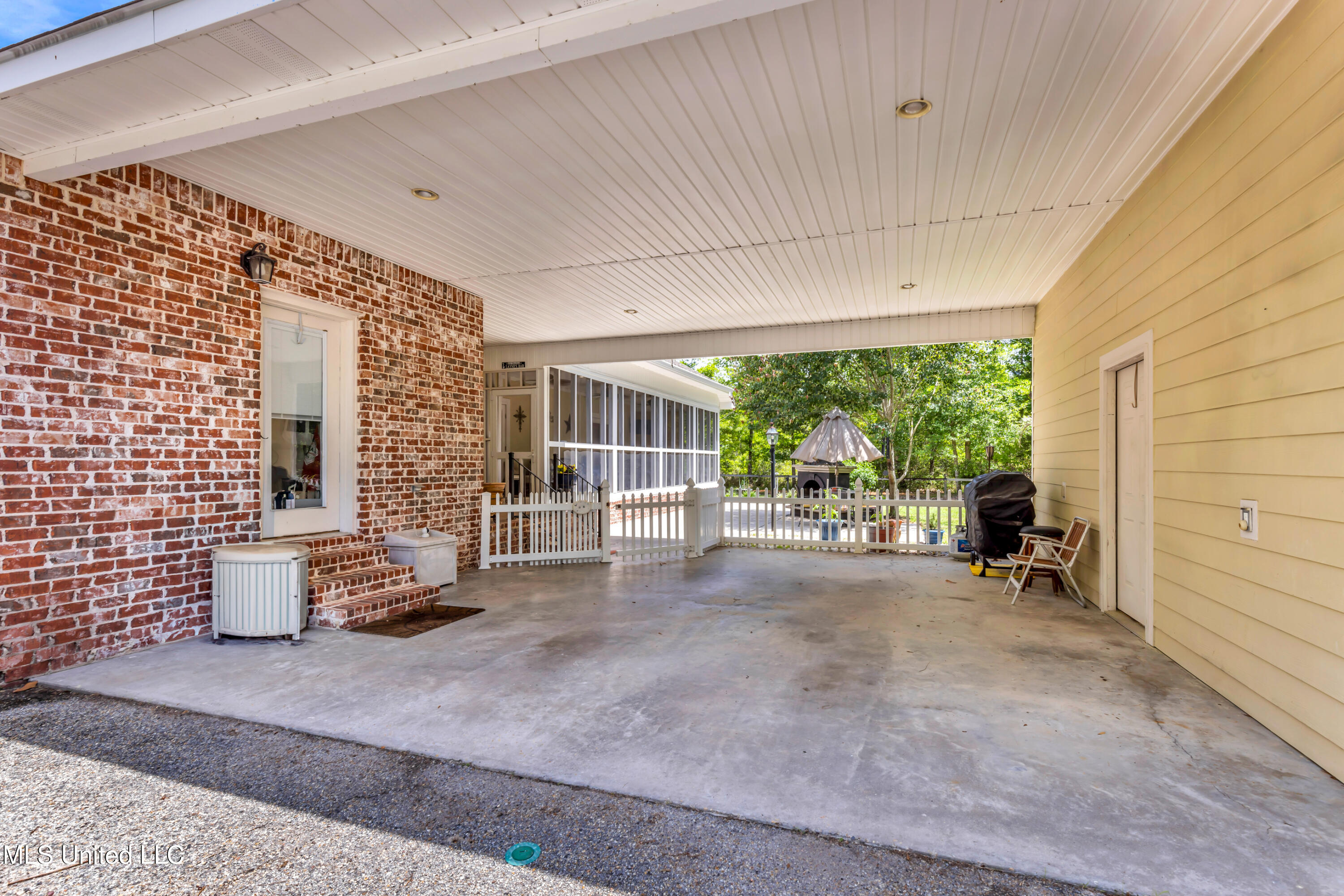 1199 Irvin Favre Road, Pass Christian, Mississippi image 36