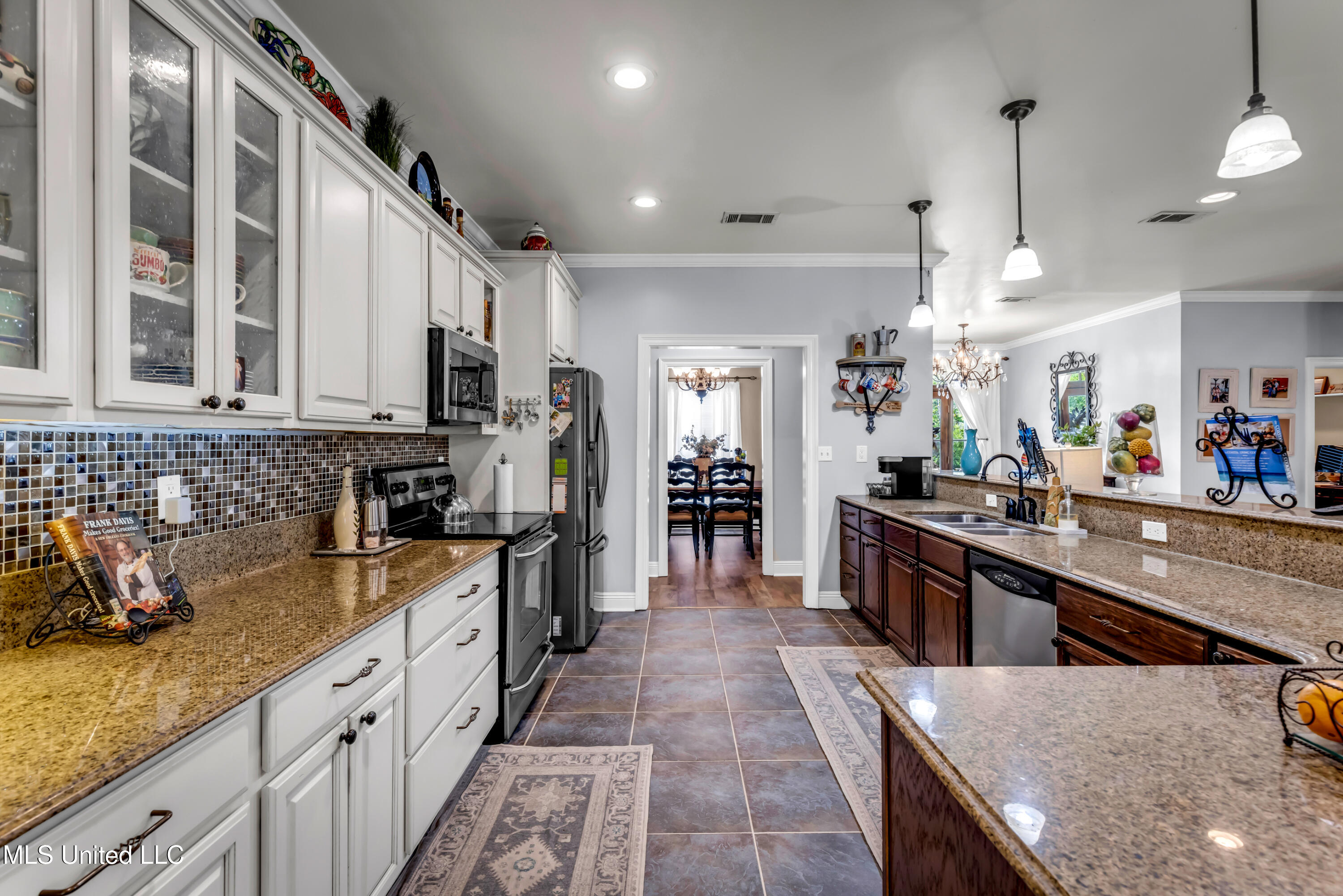 1199 Irvin Favre Road, Pass Christian, Mississippi image 14