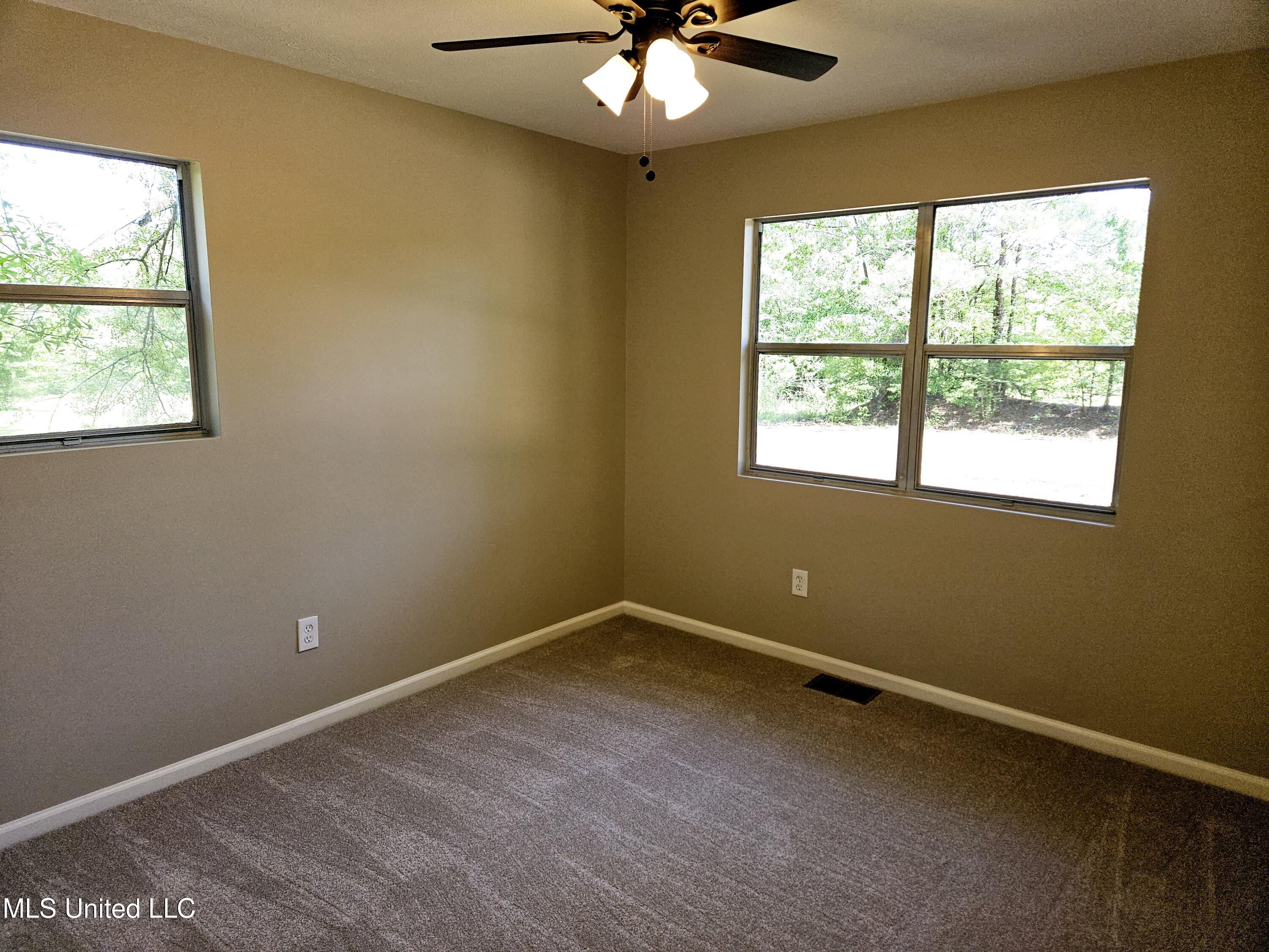 3925 Harold Drive, Jackson, Mississippi image 12