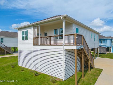MLS: 4112036