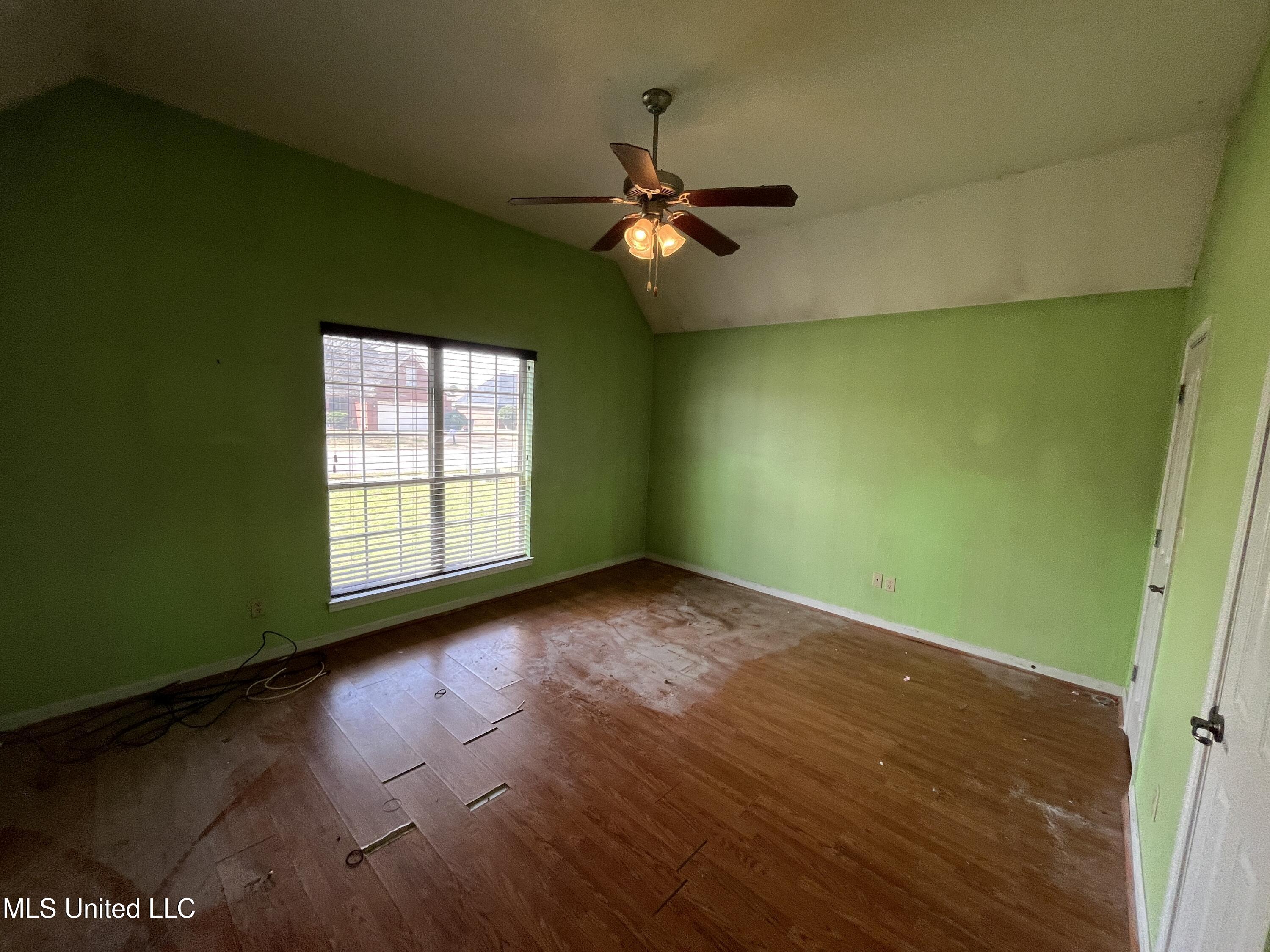 6232 E Ravenwood Lake Drive, Horn Lake, Mississippi image 13