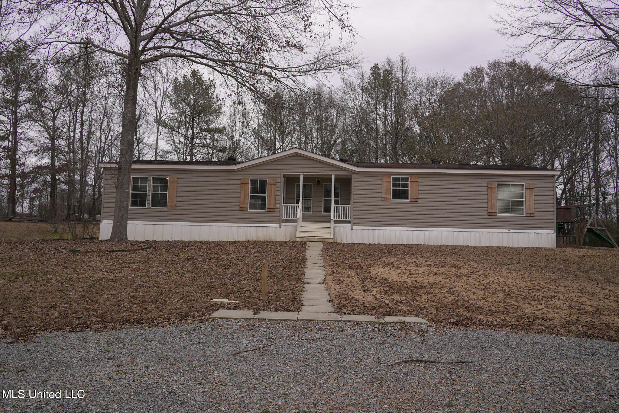 2720 Old Jackson Road, Terry, Mississippi image 2