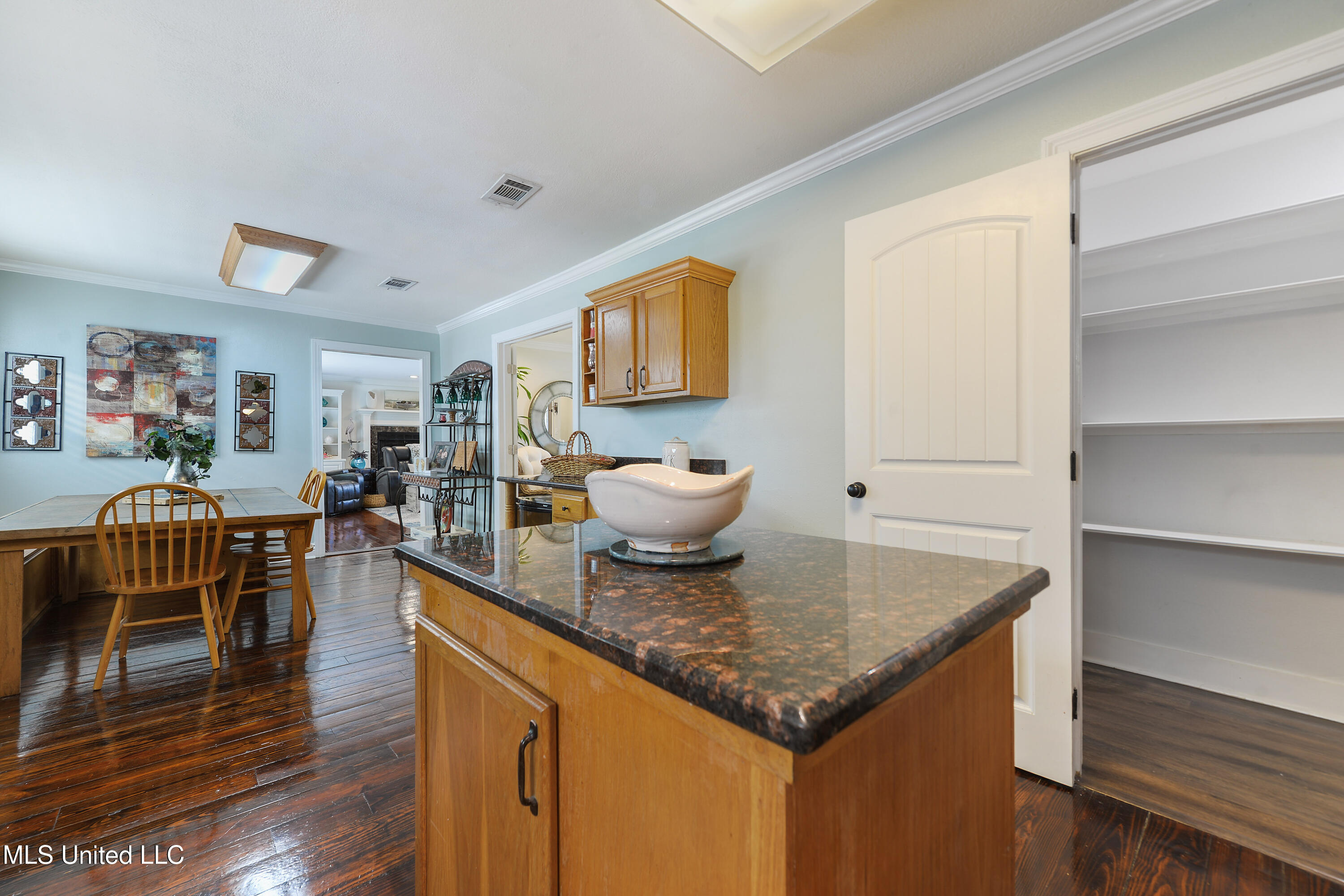 513 Vine Circle, Bay Saint Louis, Mississippi image 15