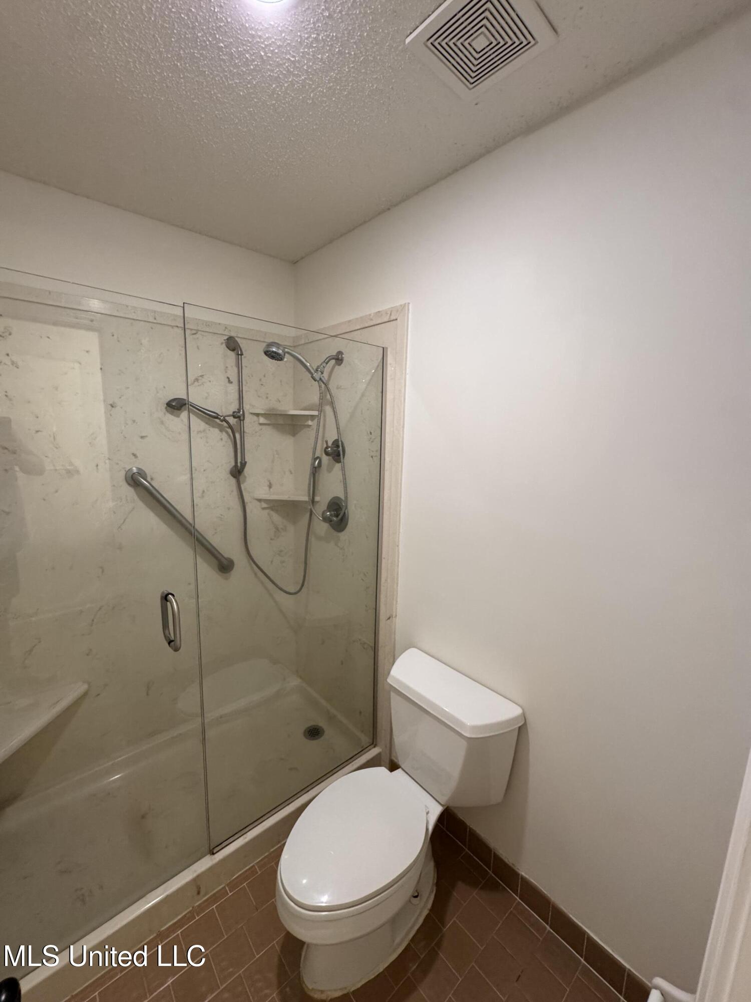6540 Timber Pine Drive, Southaven, Mississippi image 28