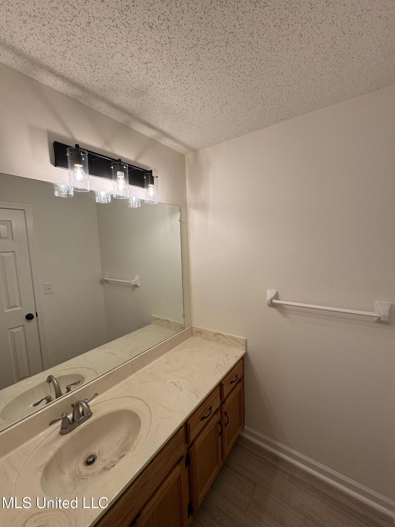 6540 Timber Pine Drive, Southaven, Mississippi image 27
