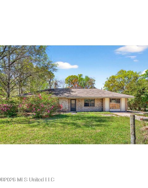 Homes For Sale - 706 Burley Street<br/> Picayune, MS 39466