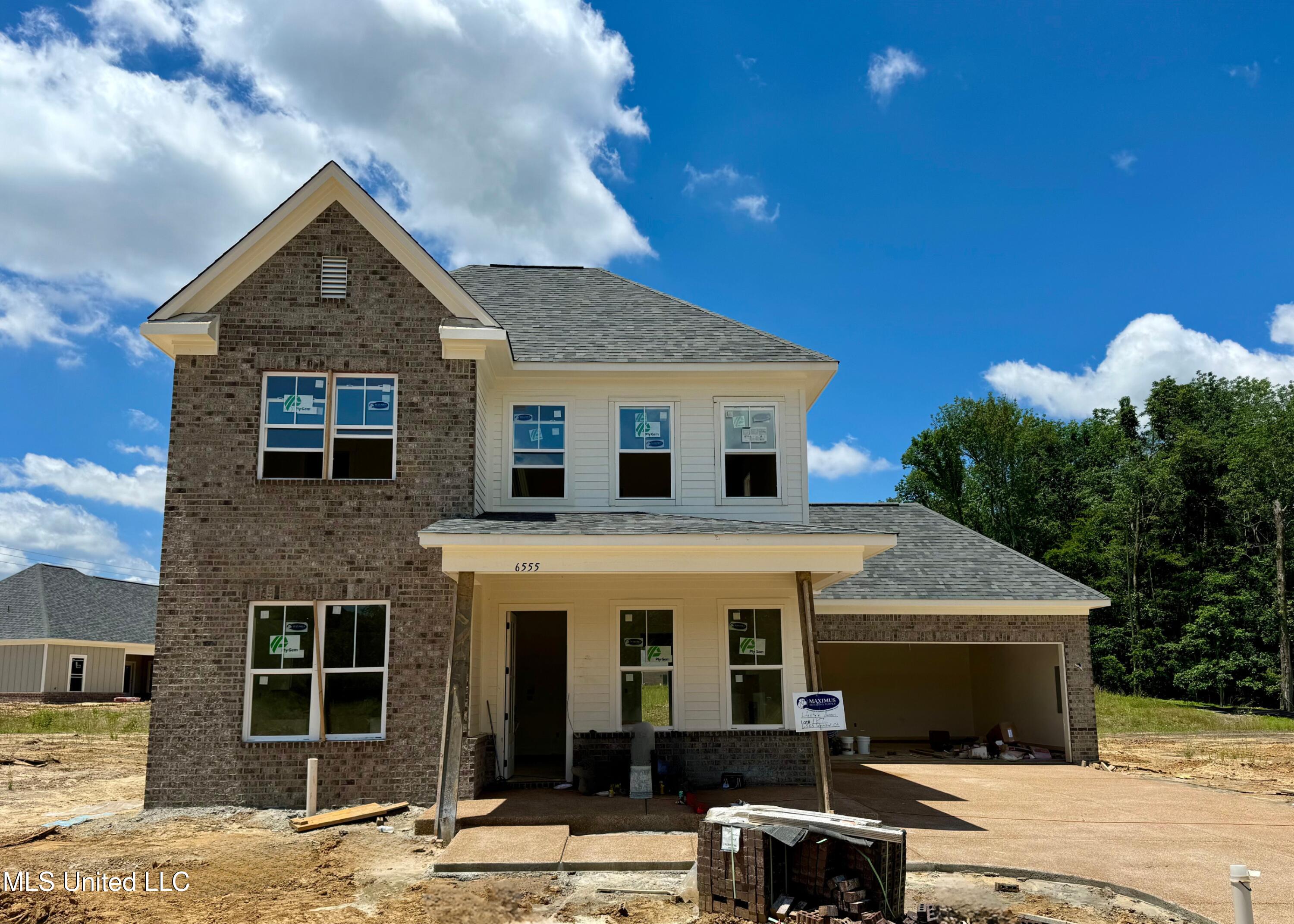 6555 Westland Court, Southaven, Mississippi image 1