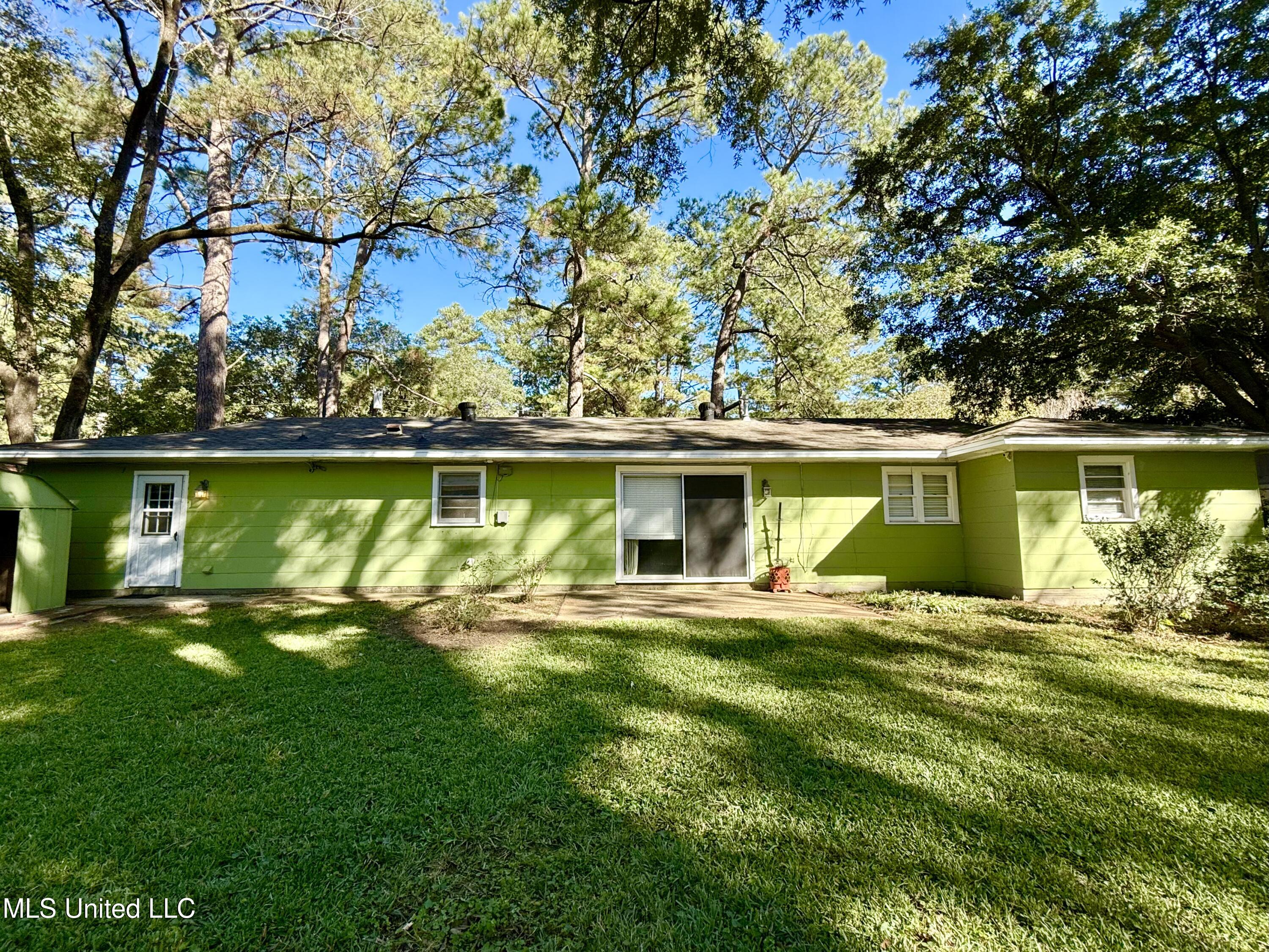 5327 Pine Lane Drive, Jackson, Mississippi image 22