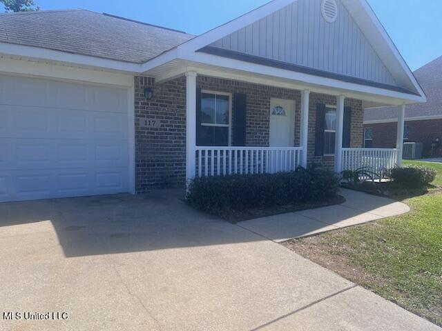 117 Hawthorne Drive, Long Beach, Mississippi image 2