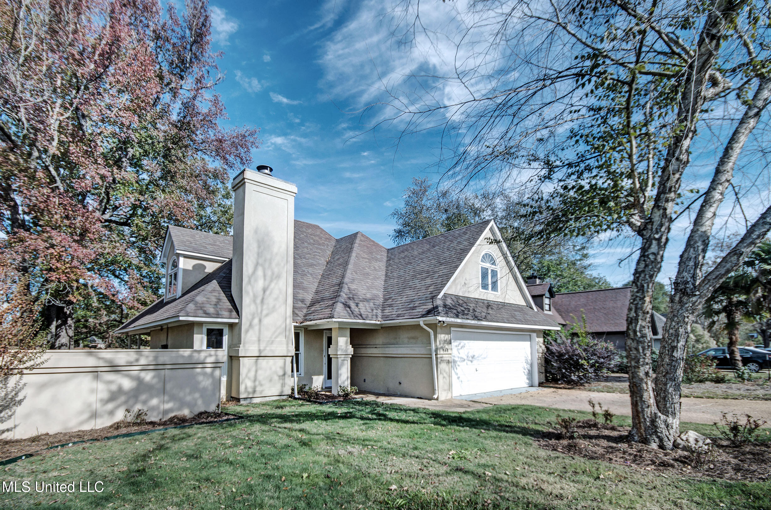 546 S Deerfield Drive, Canton, Mississippi image 2