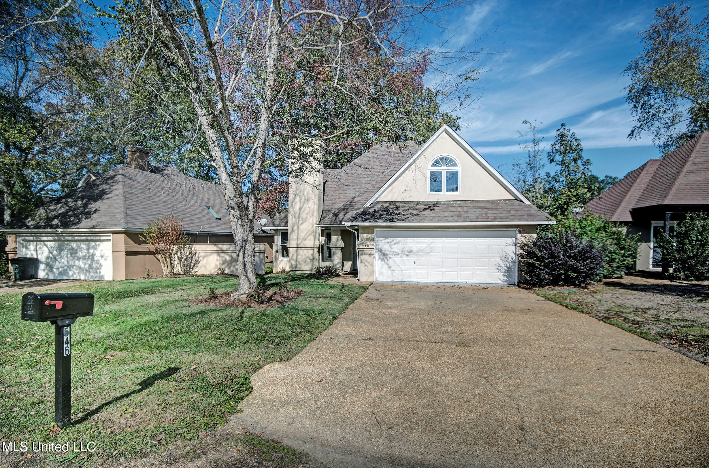 546 S Deerfield Drive, Canton, Mississippi image 1