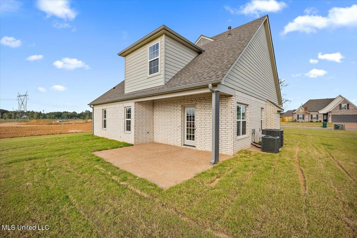 2319 Franklin Drive, Southaven, Mississippi image 28