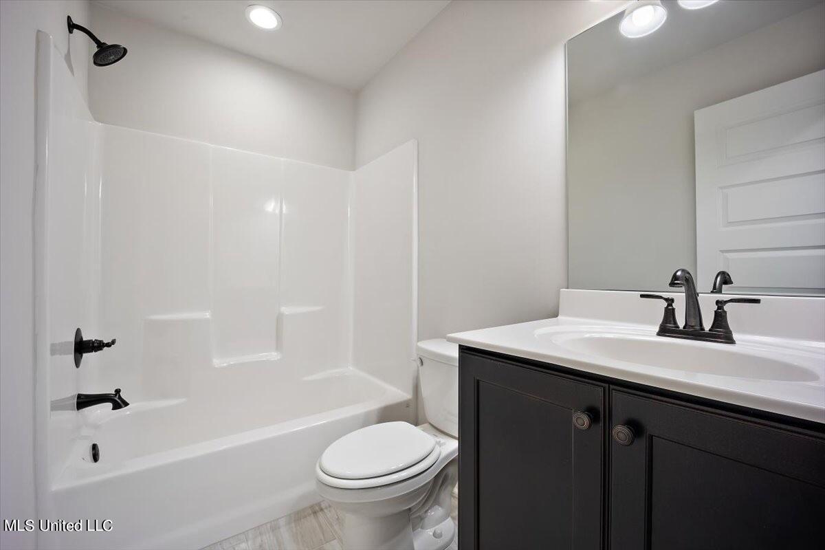 2319 Franklin Drive, Southaven, Mississippi image 24