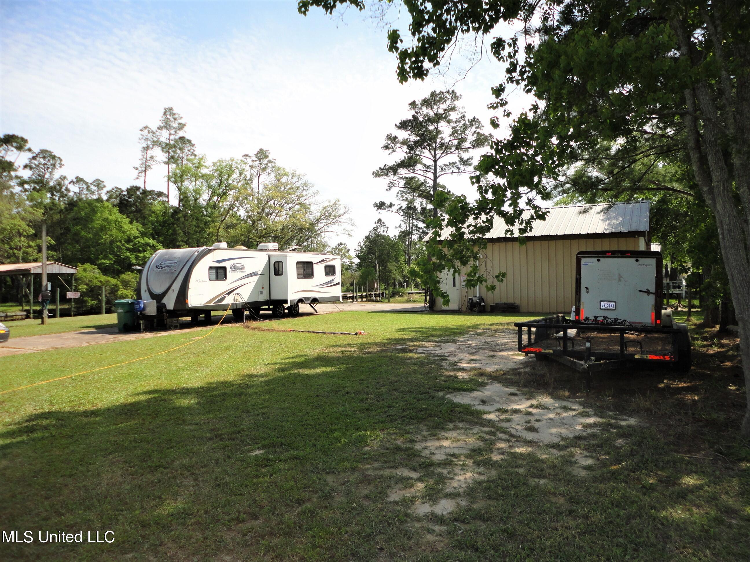 5007 Florida Street, Bay Saint Louis, Mississippi image 6