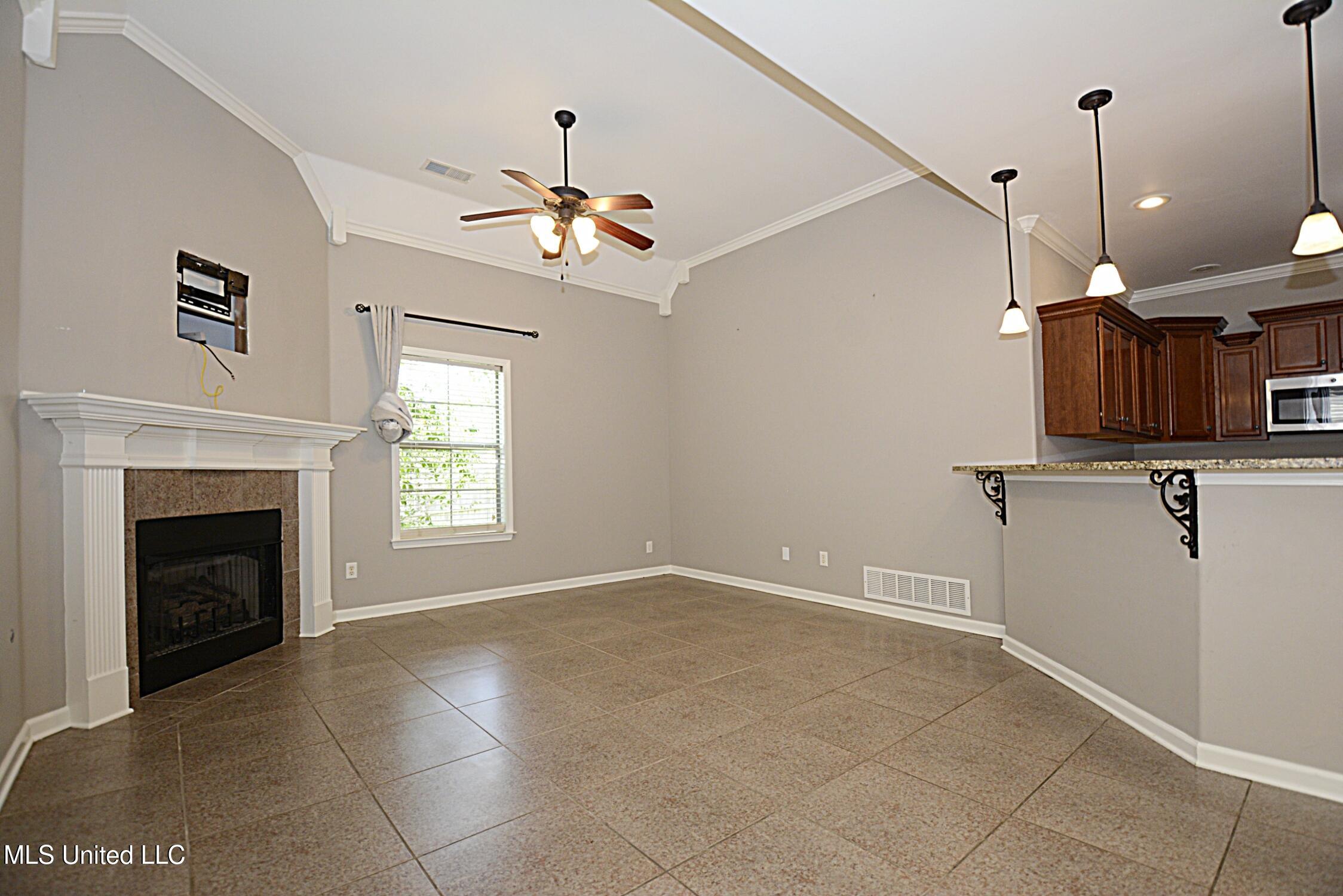 579 Fawn Grove Circle, Hernando, Mississippi image 13