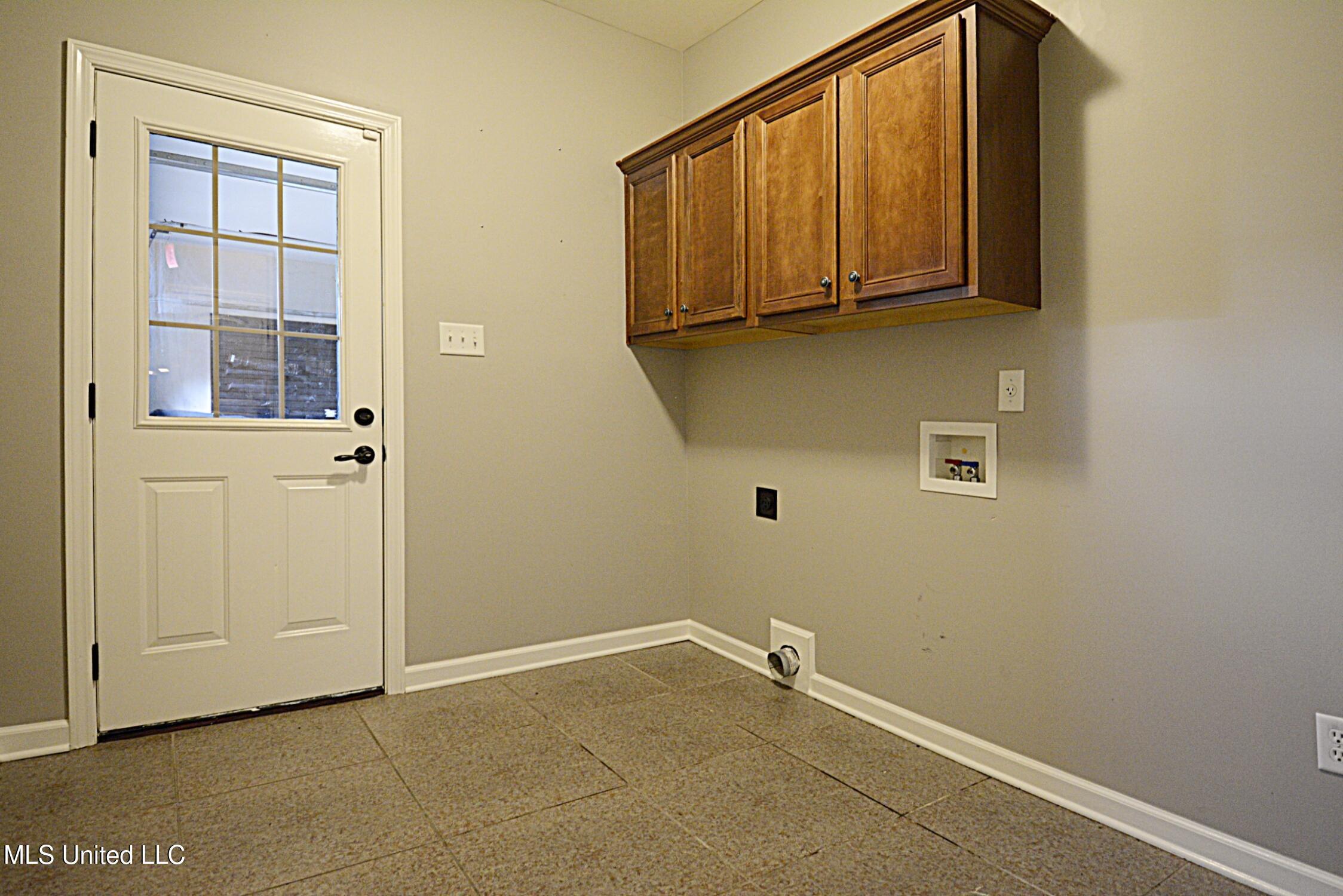579 Fawn Grove Circle, Hernando, Mississippi image 25