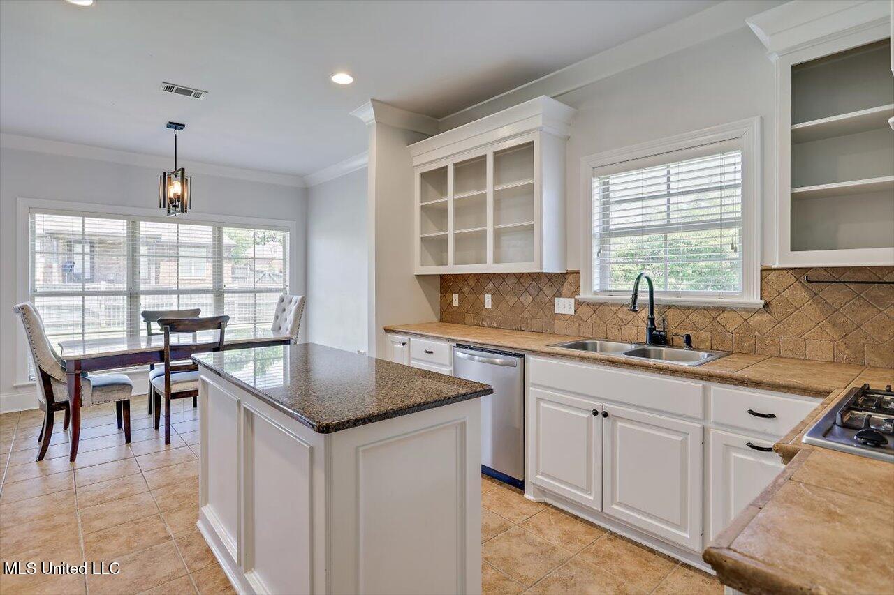 107 Bridgeton Court, Canton, Mississippi image 14