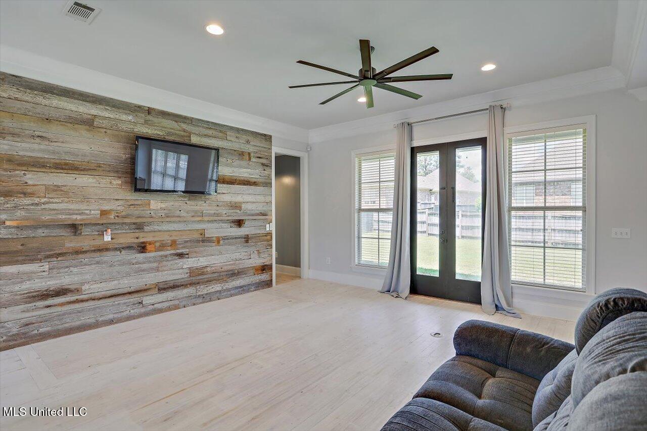 107 Bridgeton Court, Canton, Mississippi image 11
