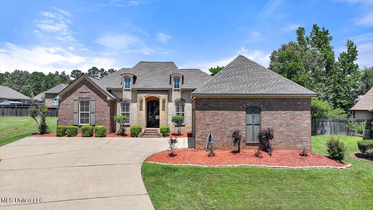 107 Bridgeton Court, Canton, Mississippi image 1