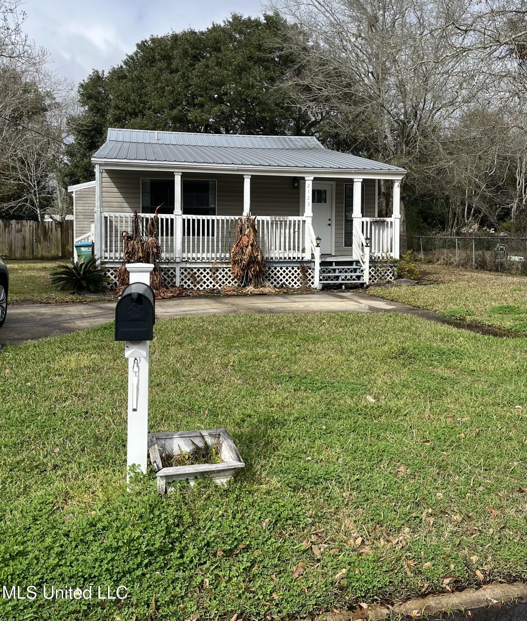 2123 Cleveland Avenue, Pascagoula, Mississippi image 1