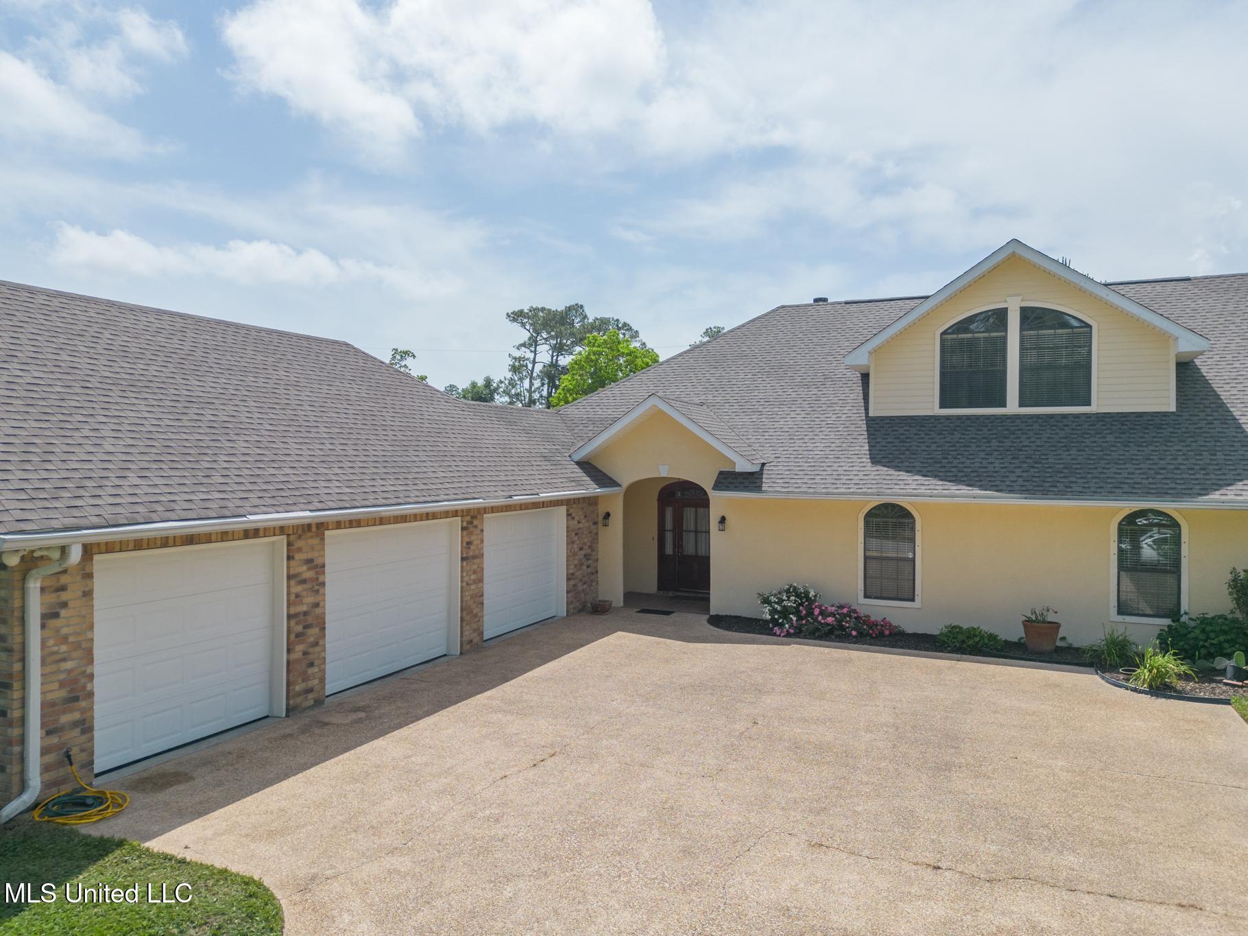 113 Fernwood Drive, Pass Christian, Mississippi image 10