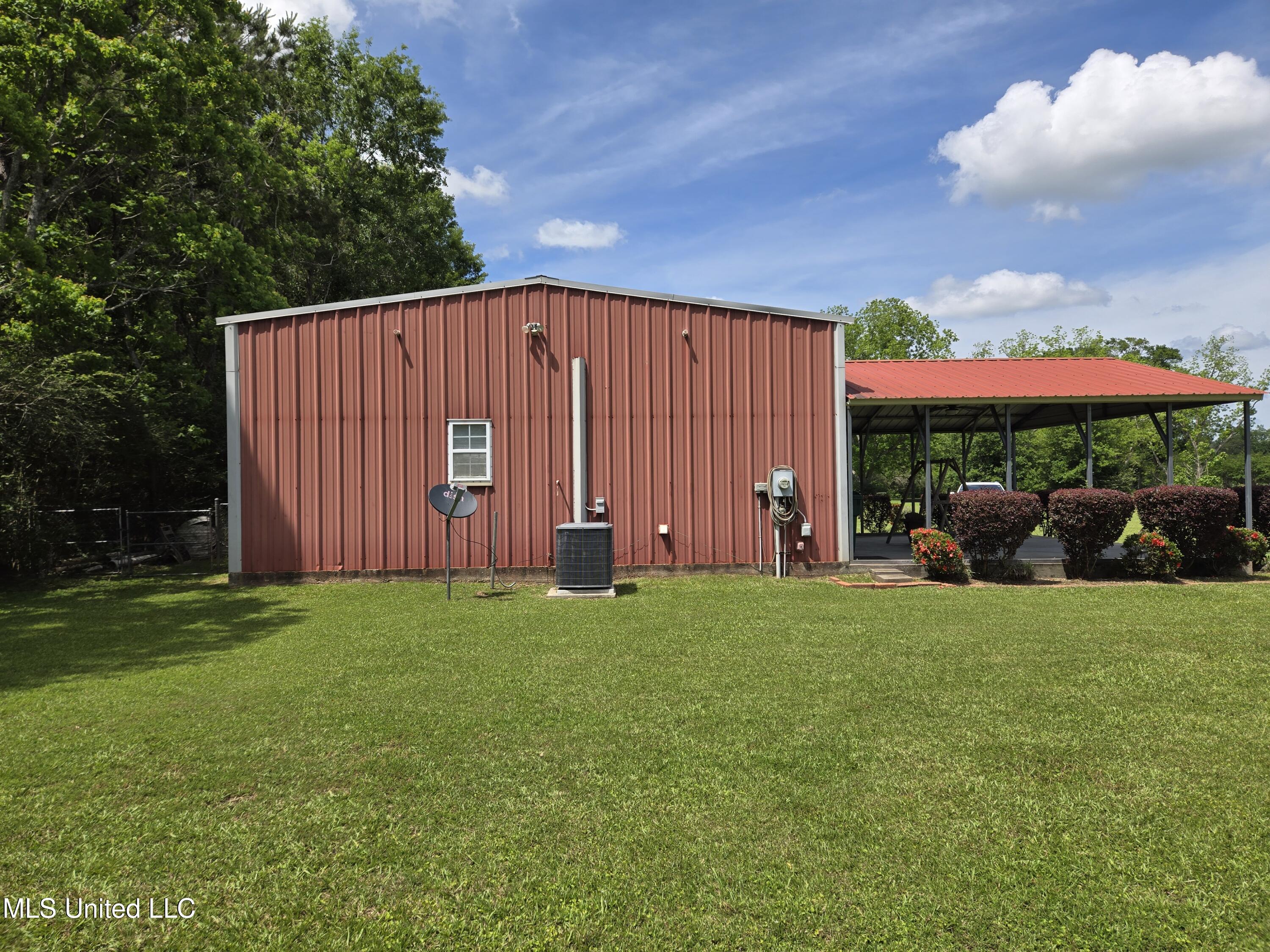 24443 N Benville Road, Picayune, Mississippi image 11