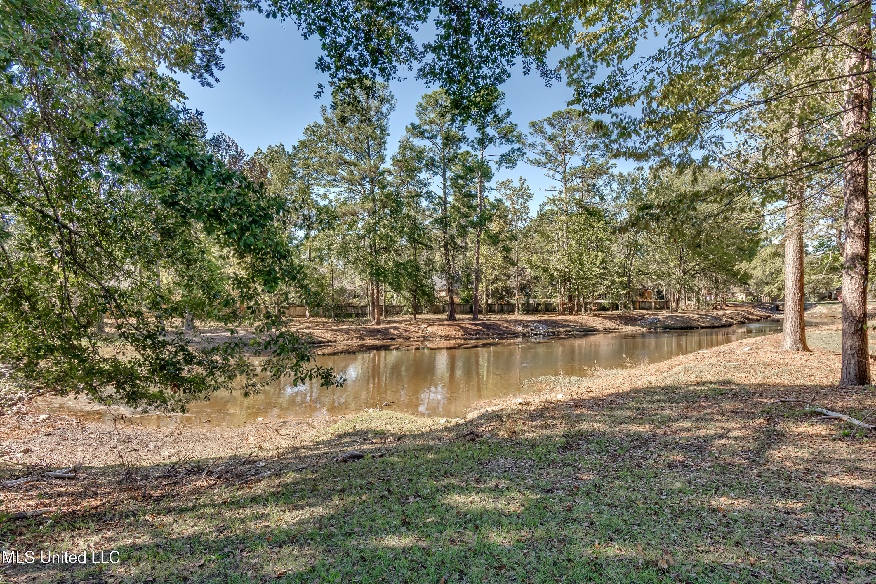 Ridgeland, Mississippi 39157, United States, 3 Bedrooms Bedrooms, ,2 BathroomsBathrooms,Residential,Active,237974